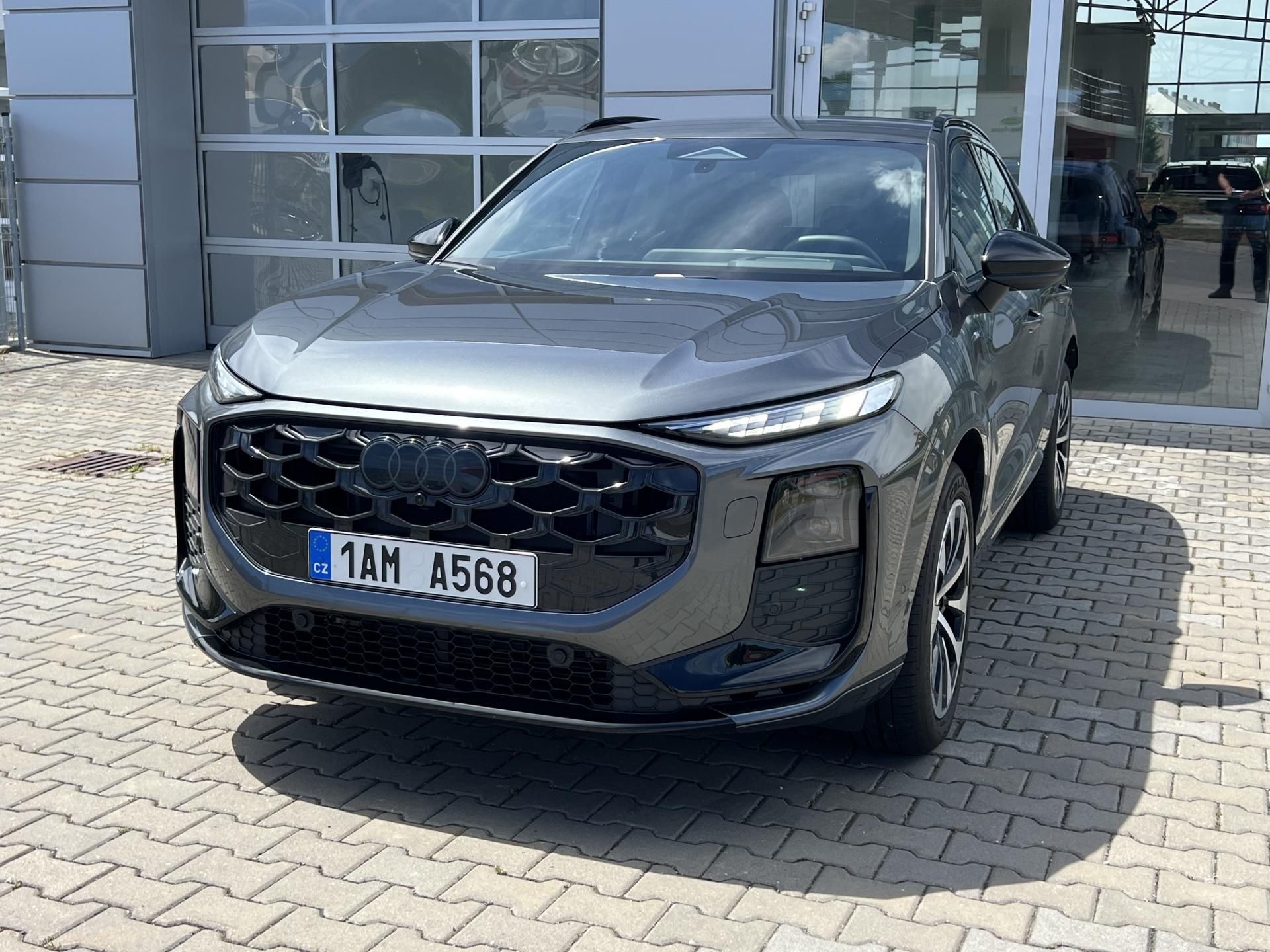 Audi Q3, Audi Q3 TFSI quattro 150 kW