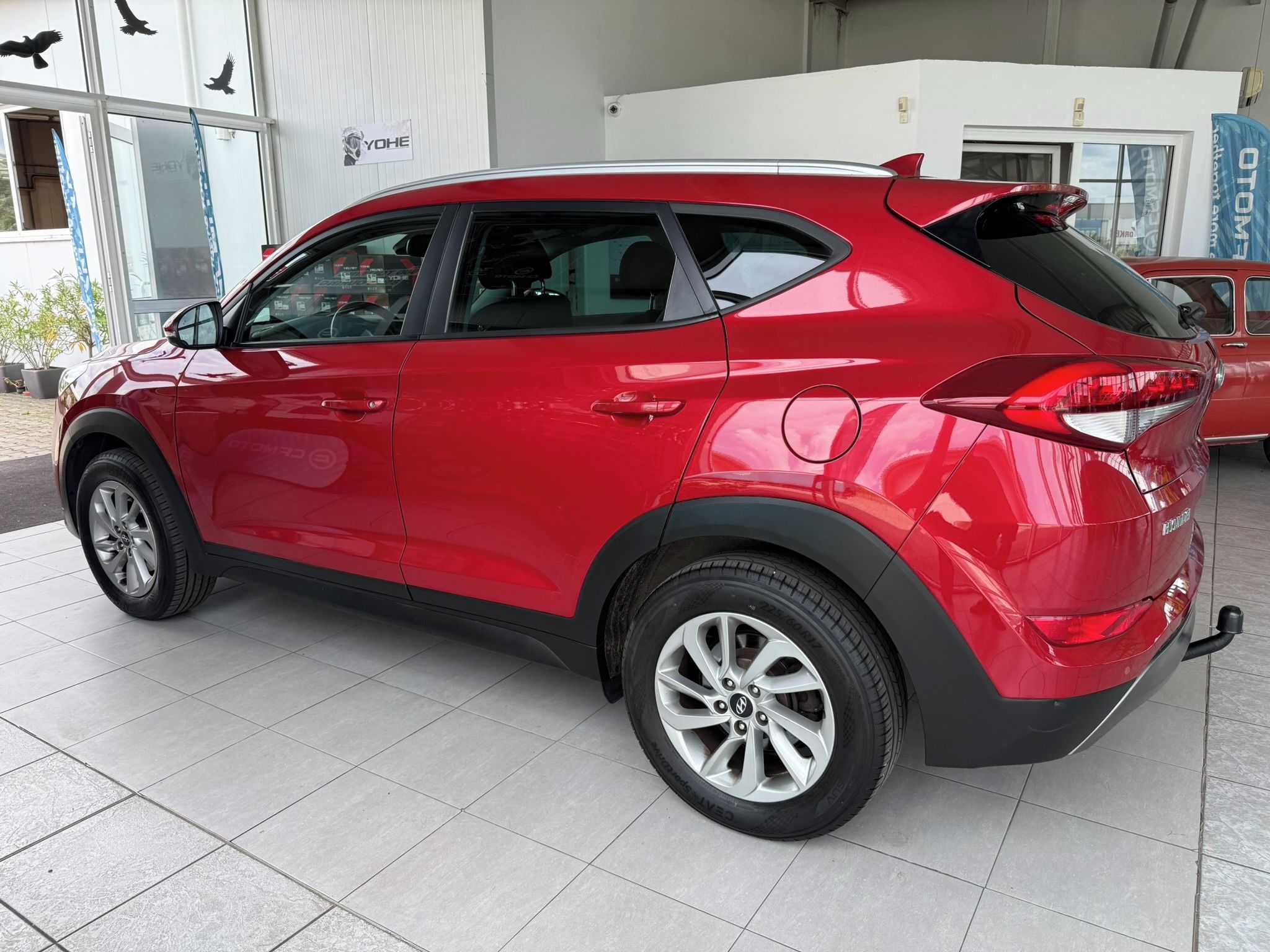 Hyundai Tucson, 1.6 T-GDI 130 kW 4x4 1.majitel - fotka 4