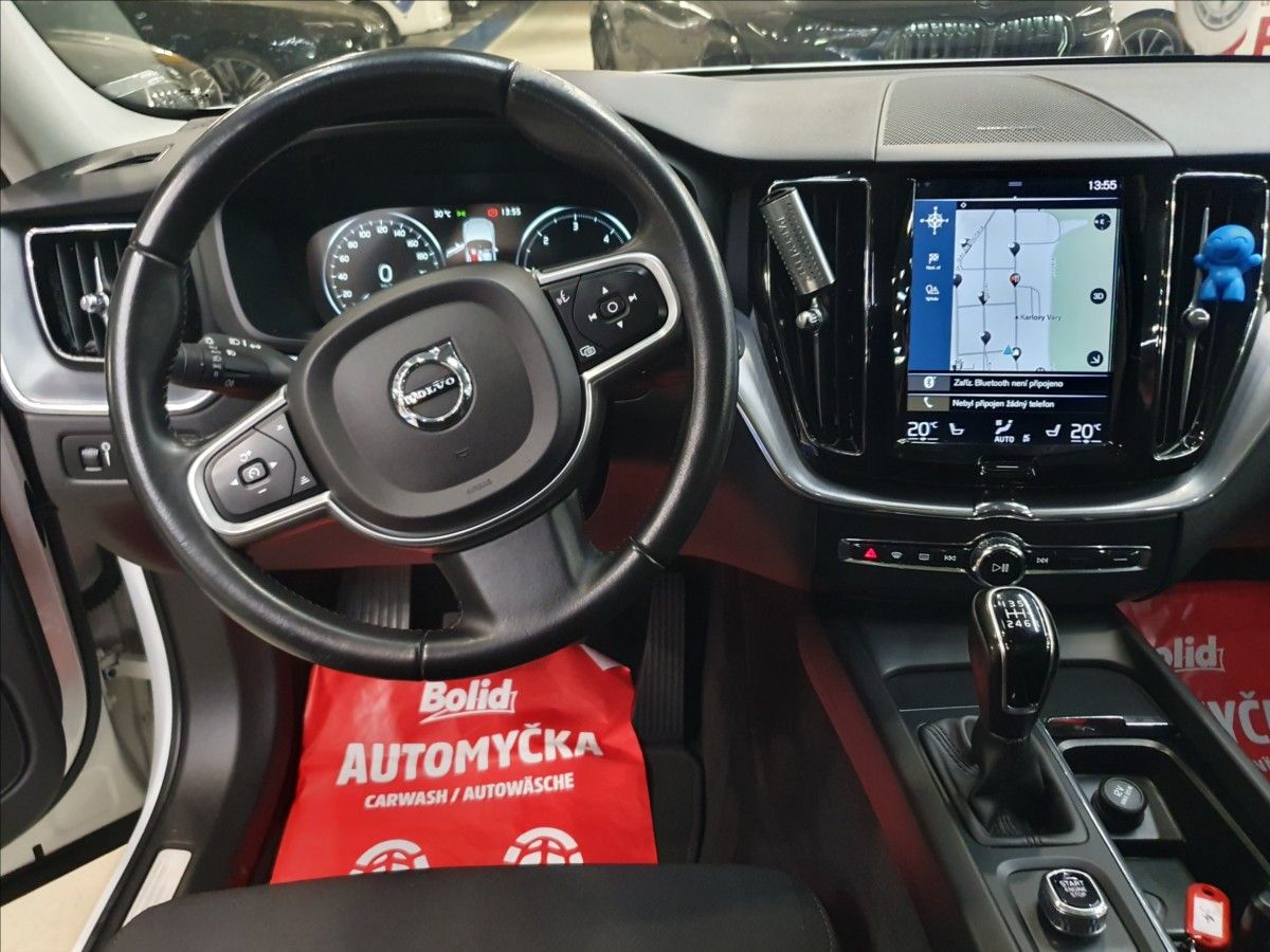 Volvo XC60, 2,0 D - fotka 6