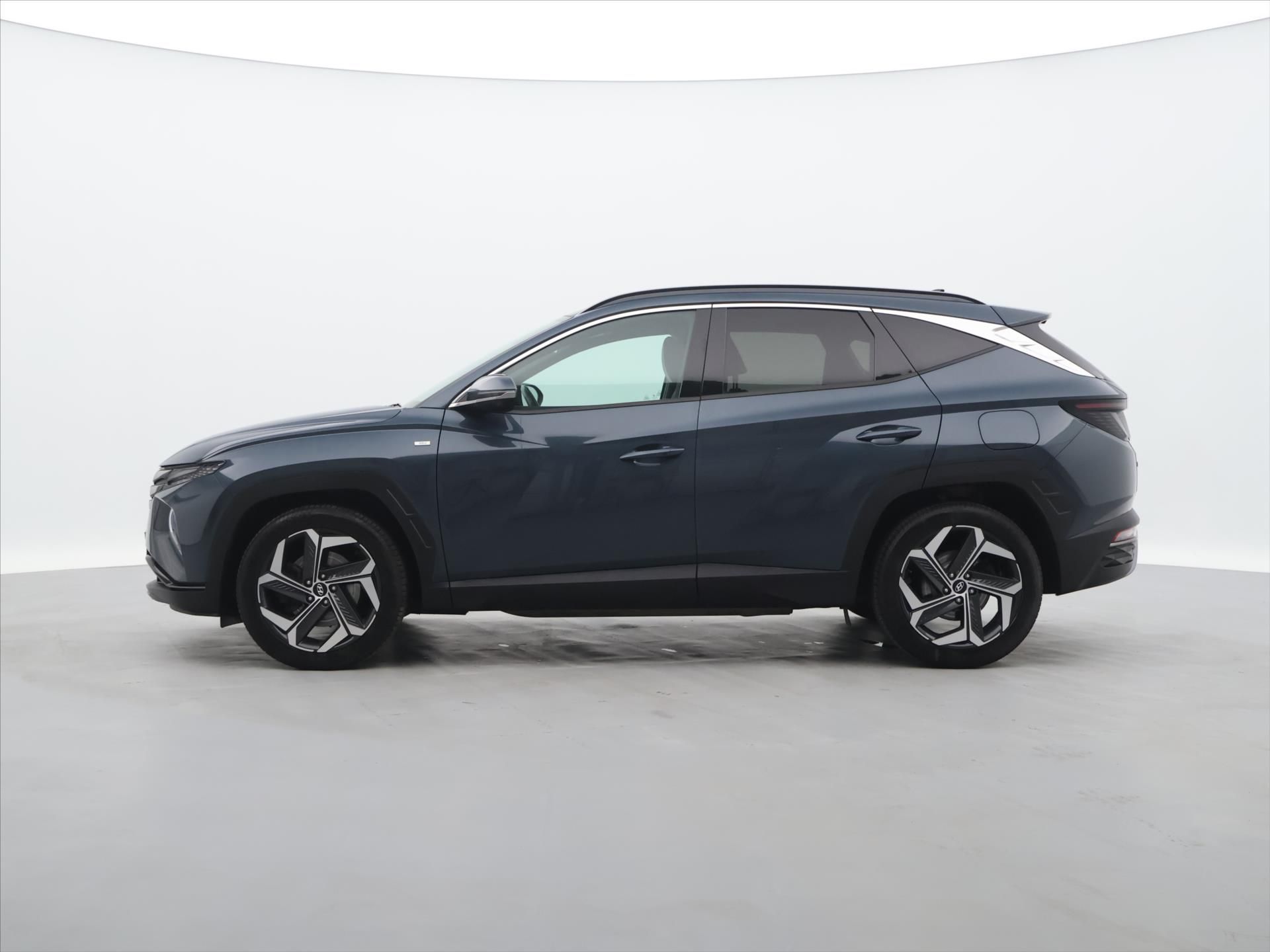 Hyundai Tucson, 1,6 T-GDI 132kW 4x4 CZ Premium - fotka 4