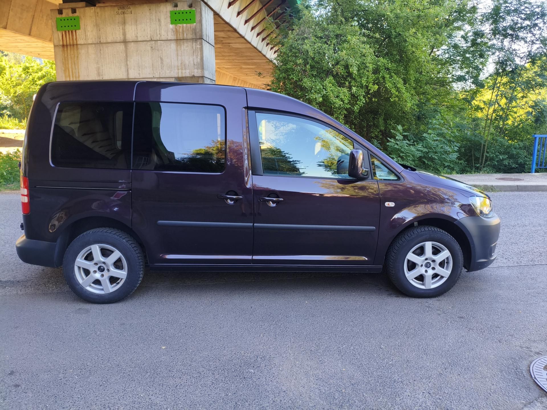 Volkswagen Caddy, 1,2 TSI Trend 7 míst - fotka 5