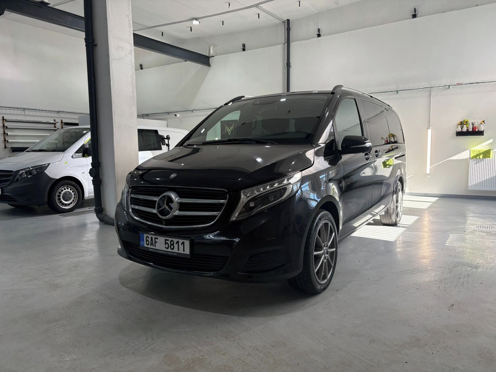 Mercedes-Benz Třídy V, Mercedes-Benz Třídy V, 250d 4M - fotka 2