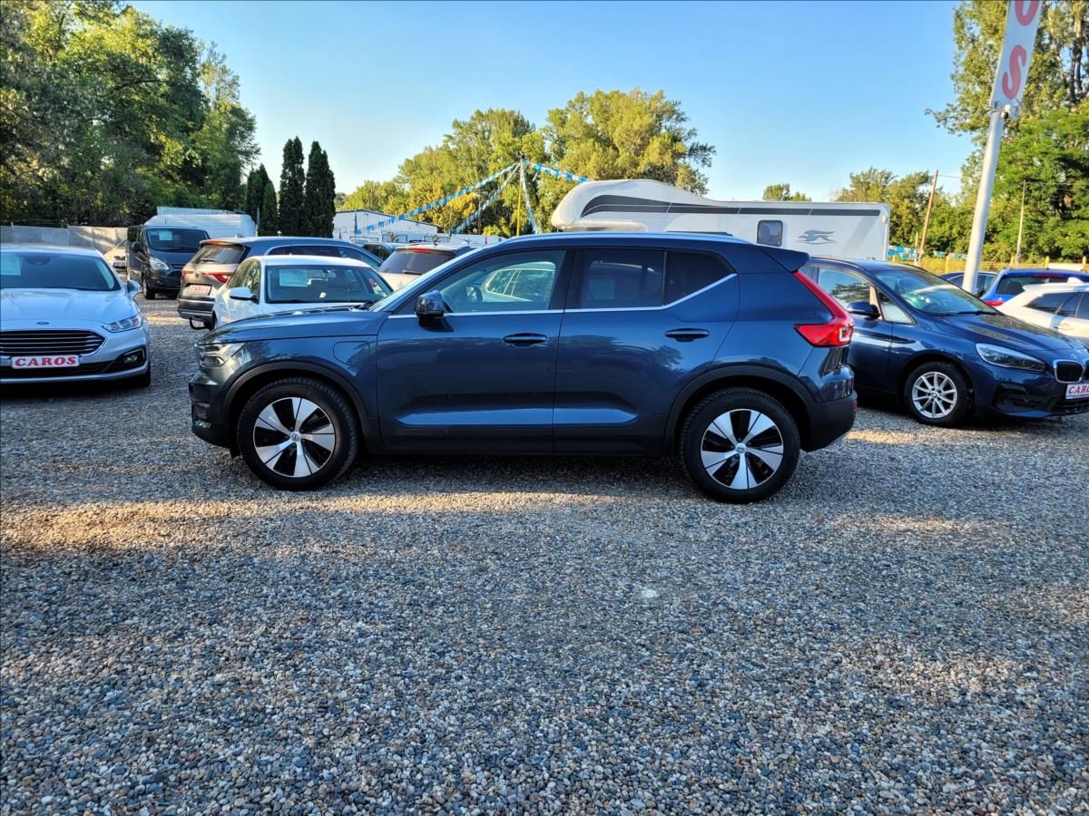 Volvo XC40, T5 Recharge,led,kůže,panorama - fotka 3