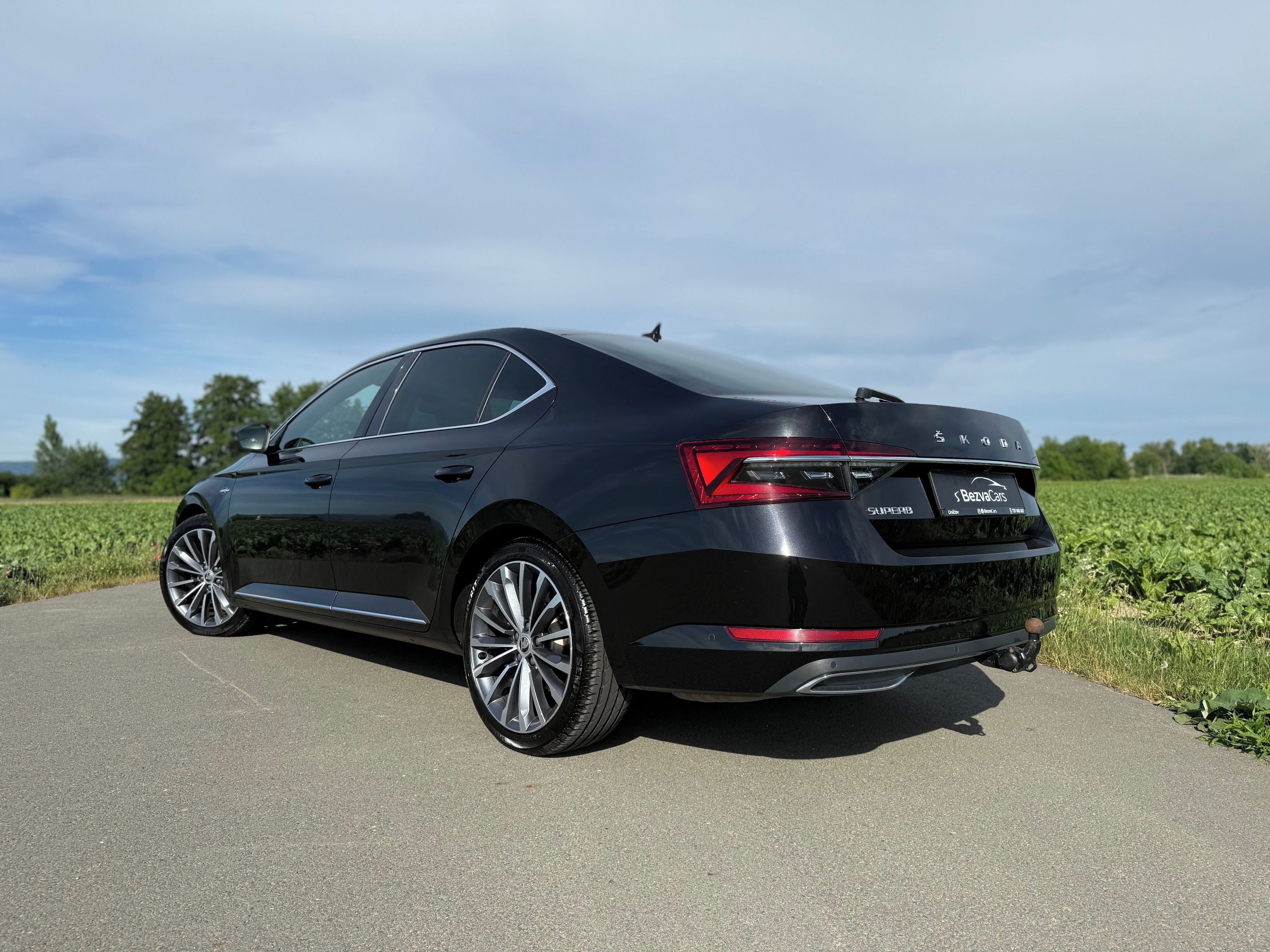 Škoda Superb, Superb 2.0TDI 140kW DSG L&K FL - fotka 4