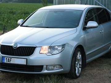 189 t. km DSG Elegance ČR