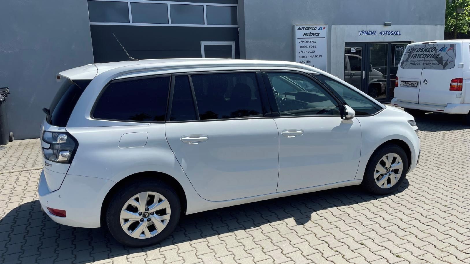 Citroën C4 Picasso, 1.6i AUTOMAT / 7MÍST/ ČR - fotka 4