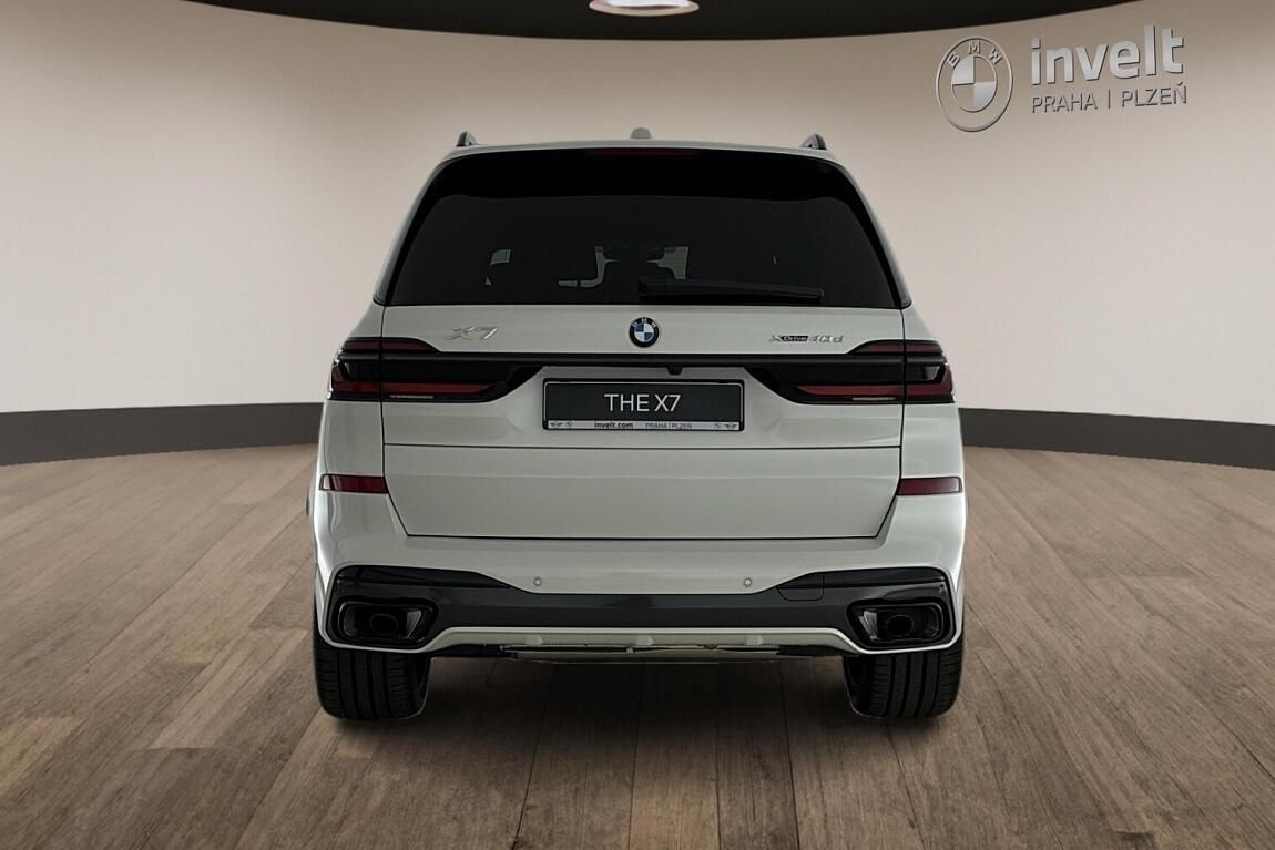 BMW X7, xDrive40d - fotka 4