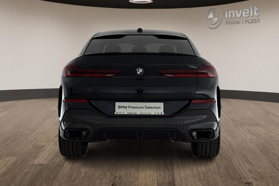 BMW X6, xDrive40d - fotka 4