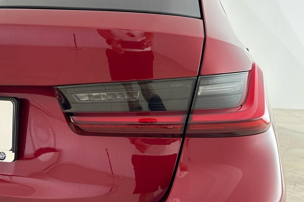 BMW Řada 3, řady 3 | 330d xDrive - fotka 4