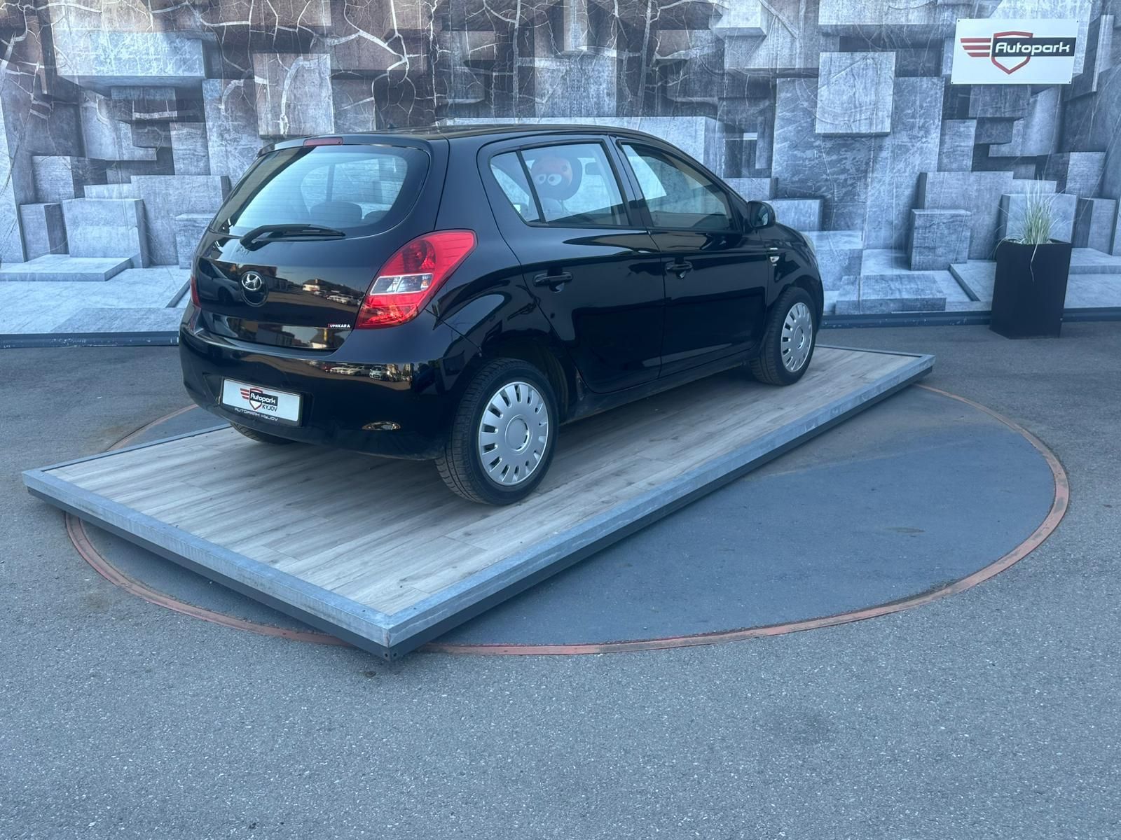 Hyundai i20, 1.2i, 57KW - fotka 6