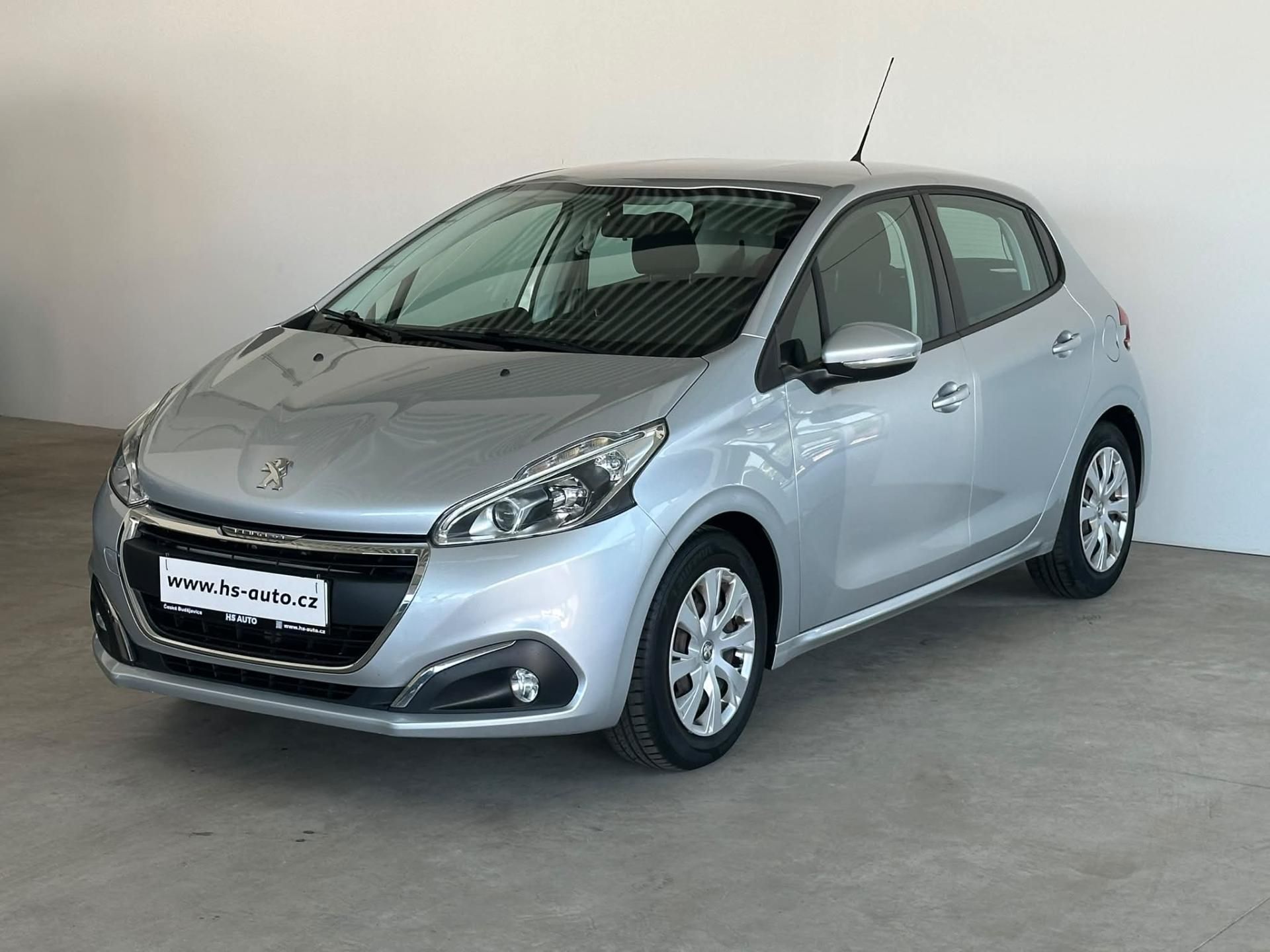 Peugeot 208, 1,2 Puretech, tempomat, ČR - fotka 3