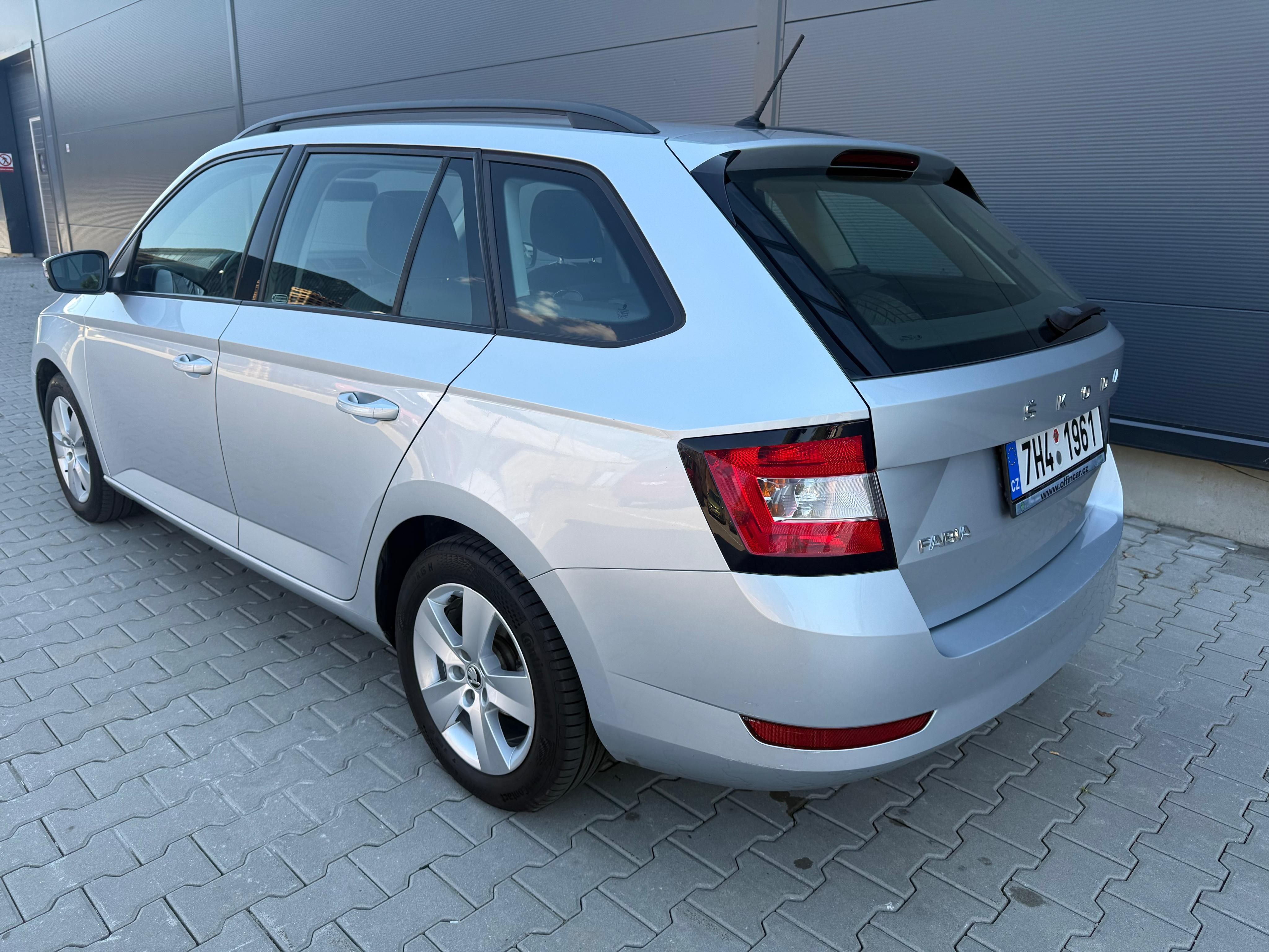 Škoda Fabia, 1.0 TSI 81 kW - fotka 4