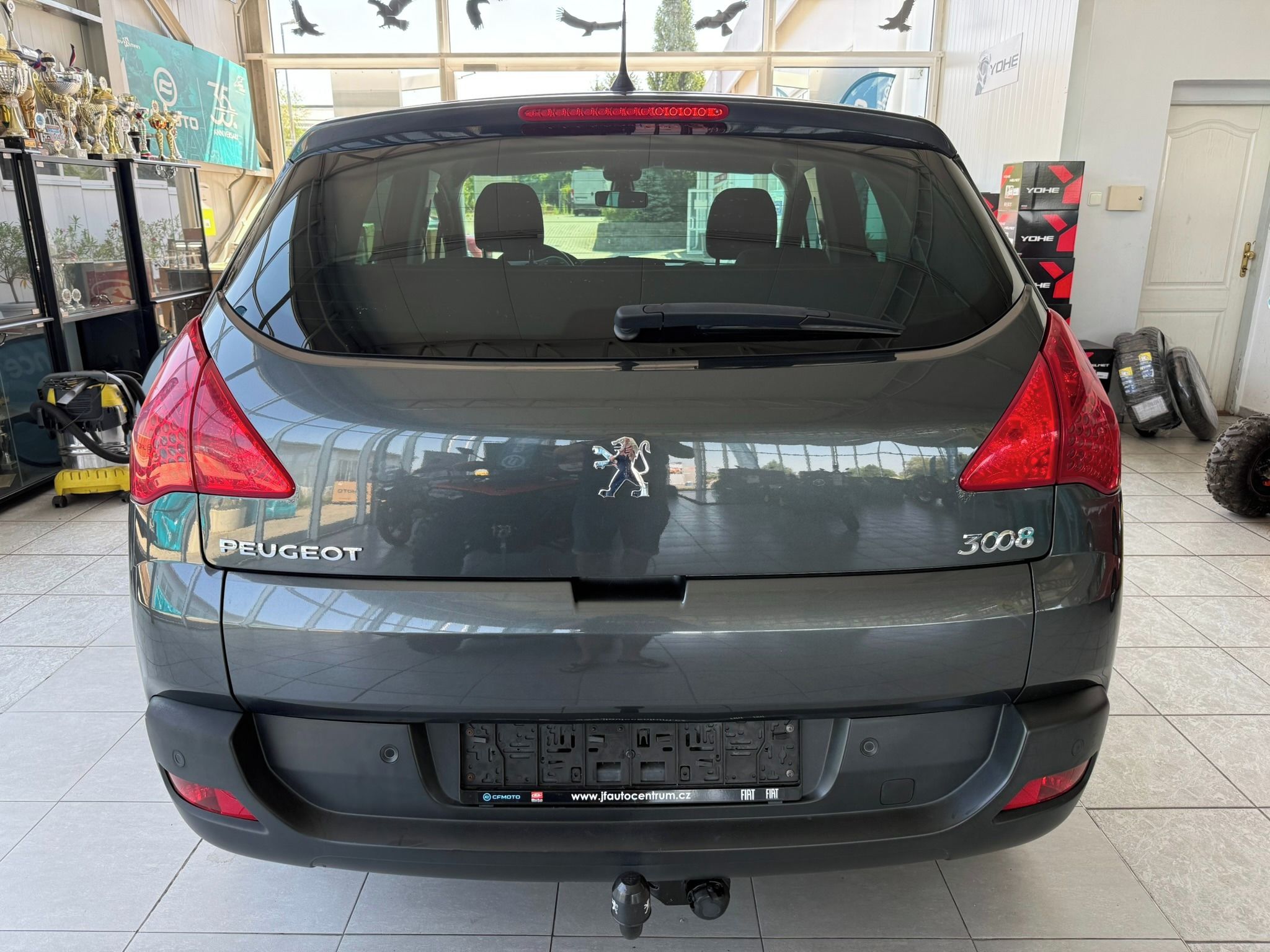 Peugeot 3008, 1.6 HDi 82 kW - fotka 6