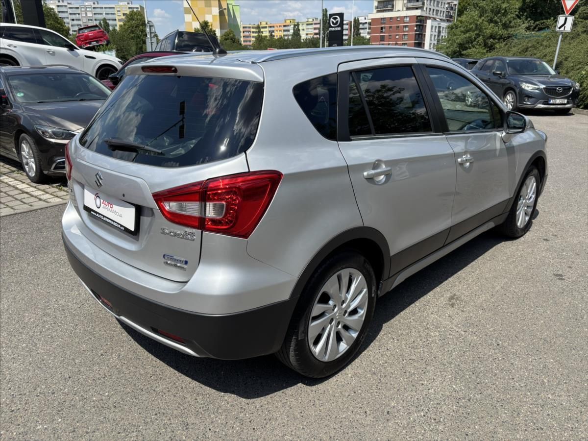Suzuki SX4 S-Cross, 1,4 HEV 4x4 Premium ADAPTIV - fotka 5