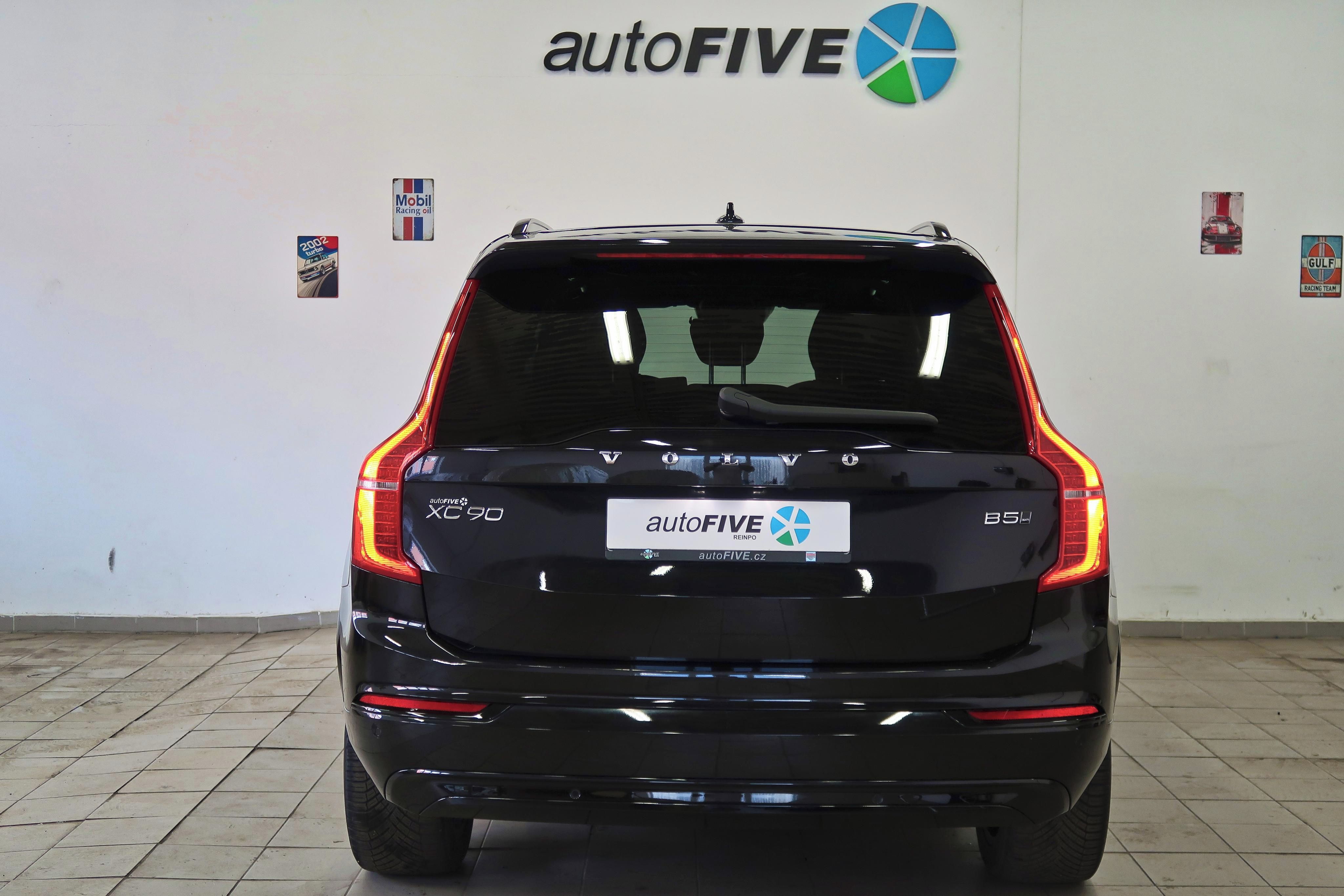 Volvo XC90, B5 AWD 183kW,R-DESIGN,ZÁRUKA - fotka 4