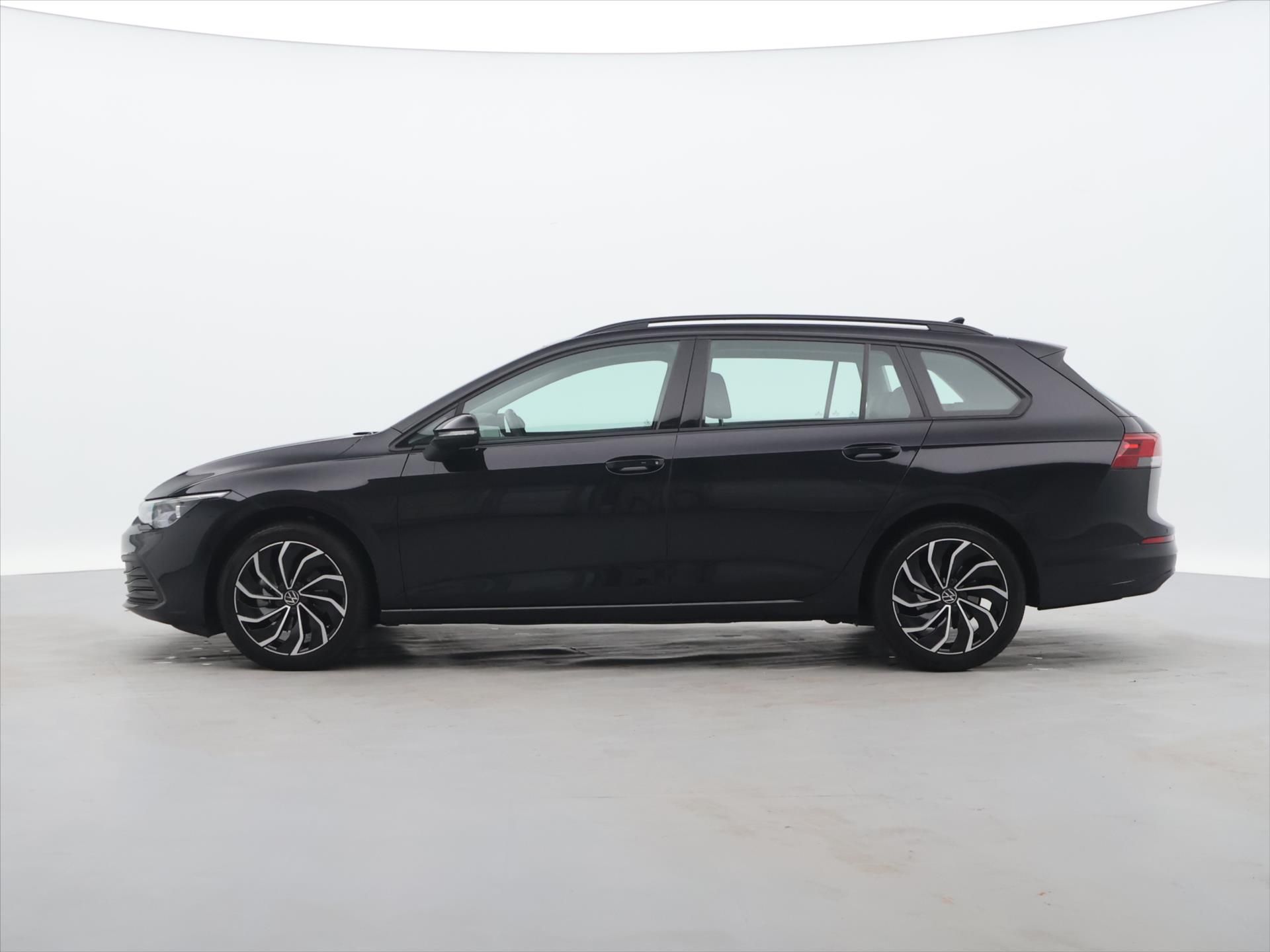Volkswagen Golf, 1.0 TSI 81kW CZ Life LED - fotka 4