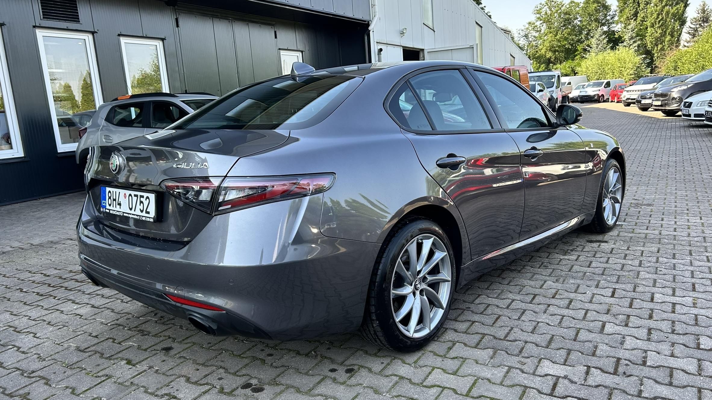 Alfa Romeo Giulia, 2.0i 280k Ti - fotka 6