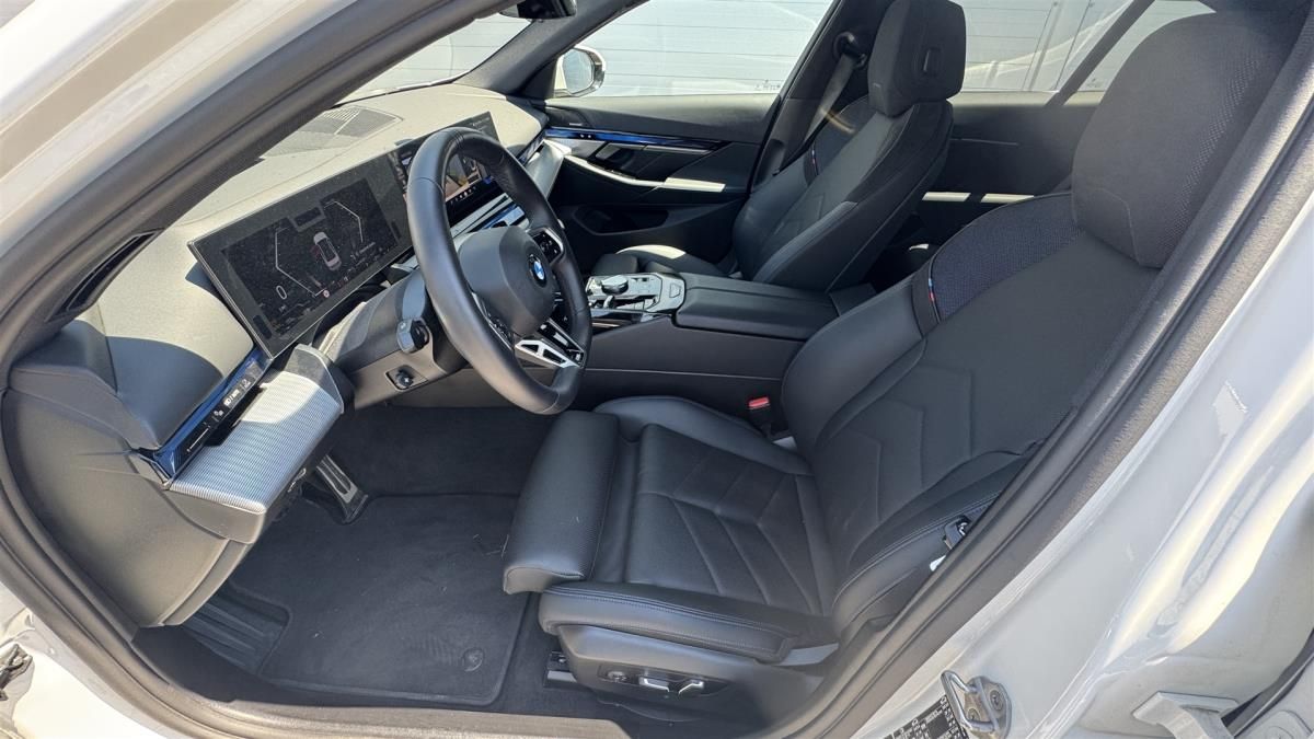 BMW Řada 5, 540xd Mpaket ČR DPH - fotka 5