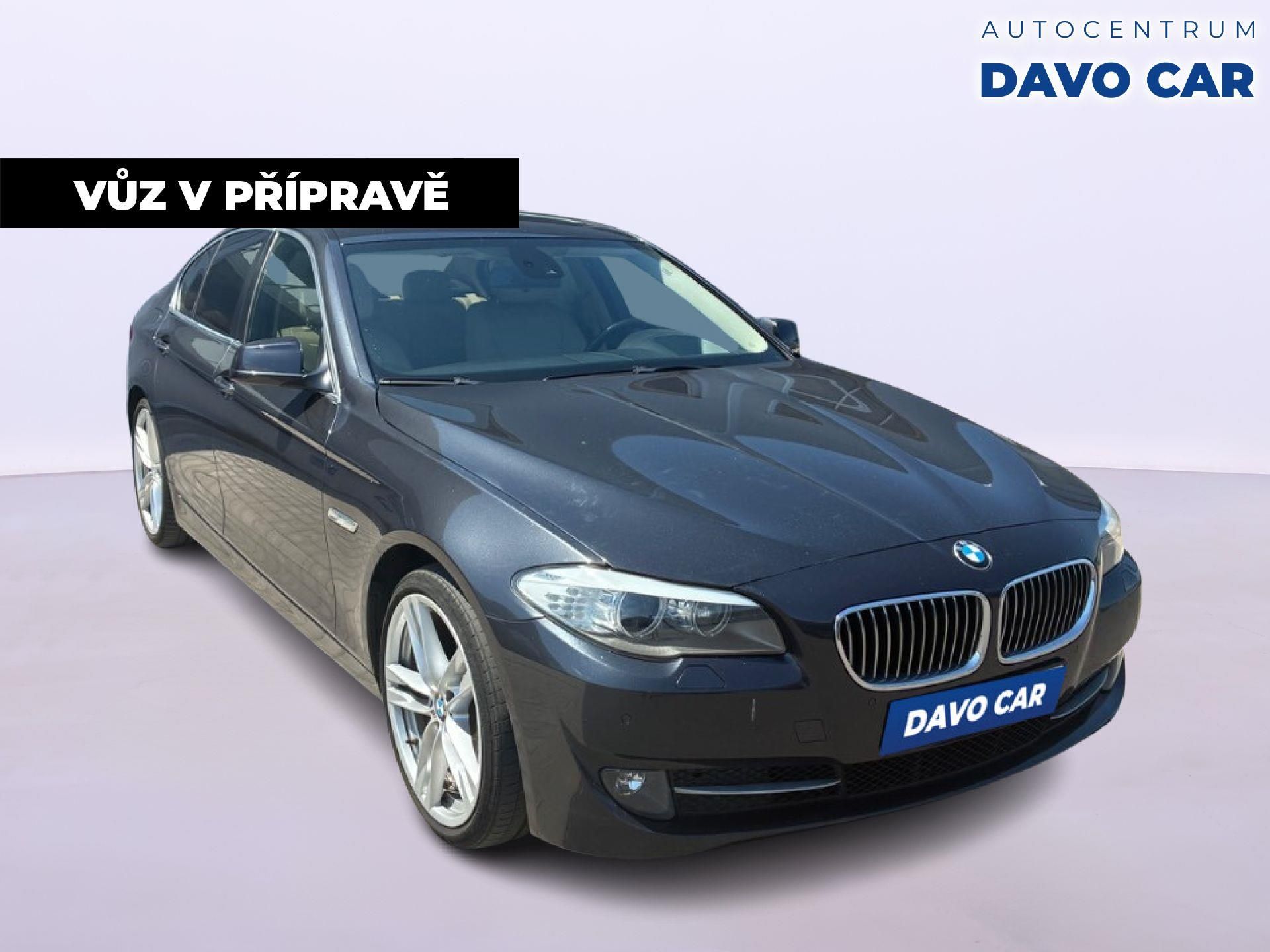 BMW Řada 5, 3,0 523i 150kW - fotka 2