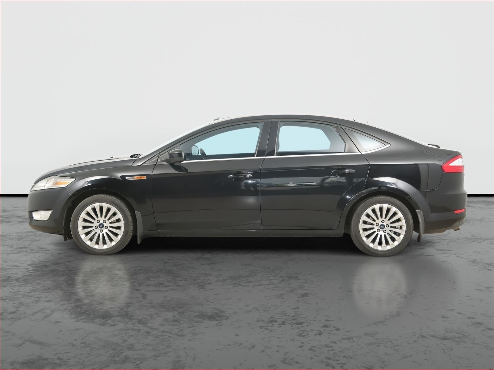 Ford Mondeo, 2.0 TDCi, Automatická klima - fotka 3