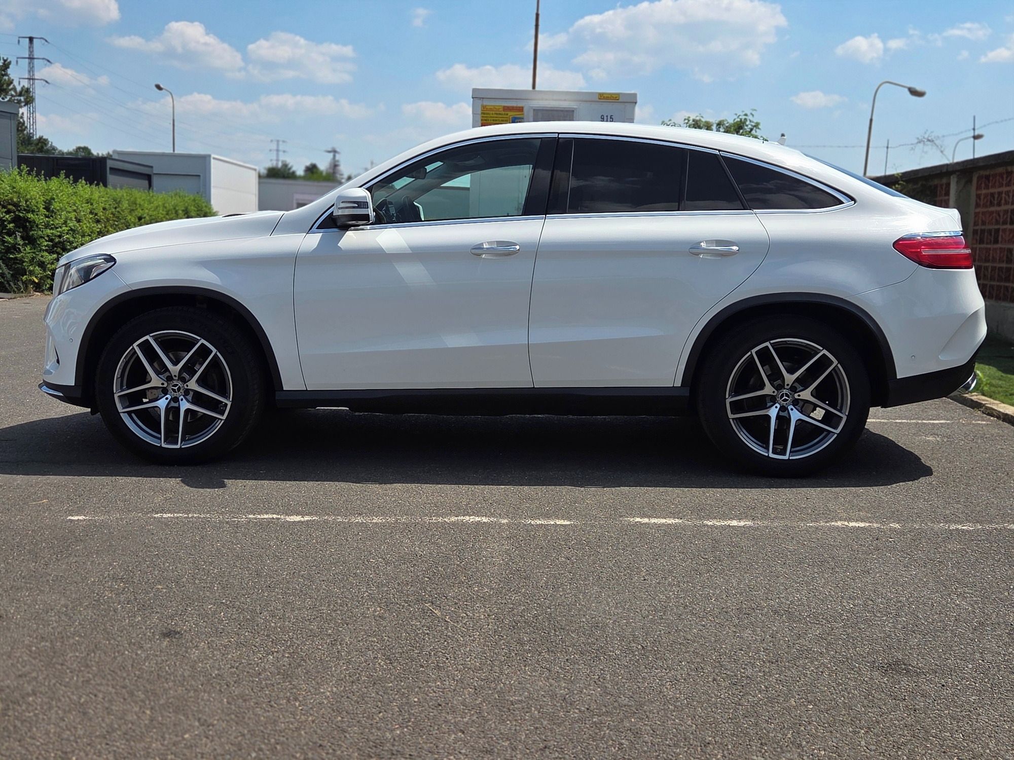 Mercedes-Benz GLE, Mercedes-Benz GLE 350d AMG - fotka 3