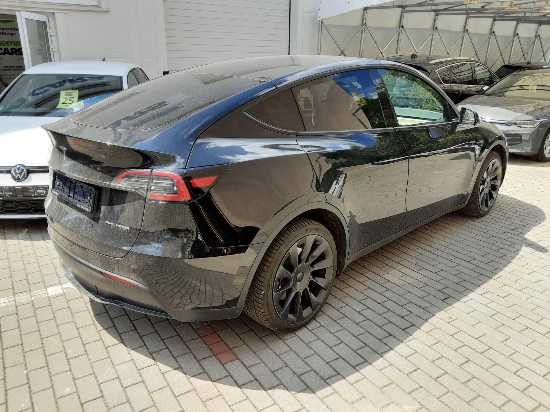 Tesla Model Y, LR AWD DE Záruka SoH 94,4% TZ - fotka 2