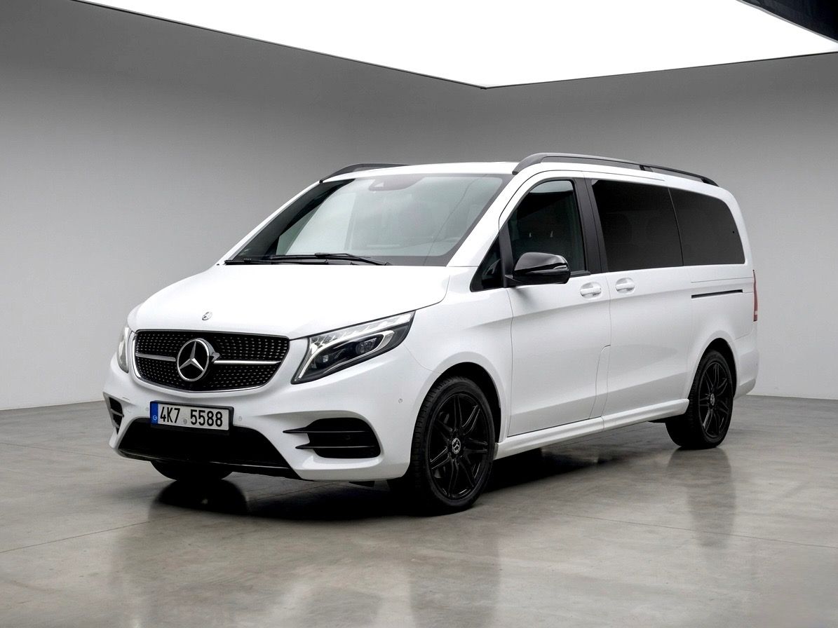 Mercedes-Benz Třídy V, V300d 4x4 174kW CZ AMG 6 míst