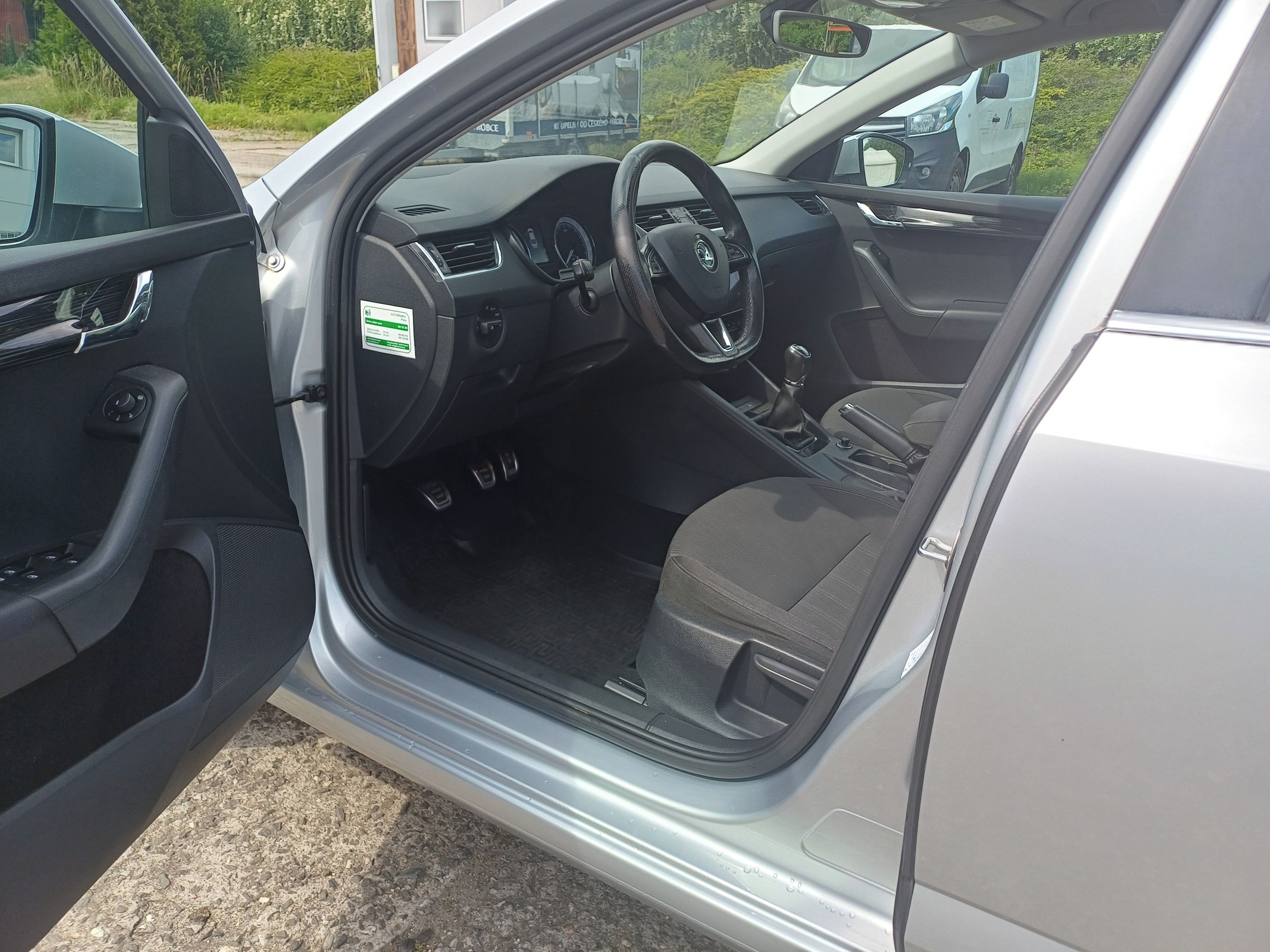 Škoda Octavia, 2017 fl, 1.6 tdi 85kw style,TZ - fotka 6