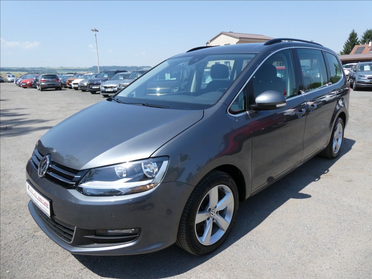 Volkswagen Sharan, 2,0 TDi 110kW webasto, 2x kola - fotka 3