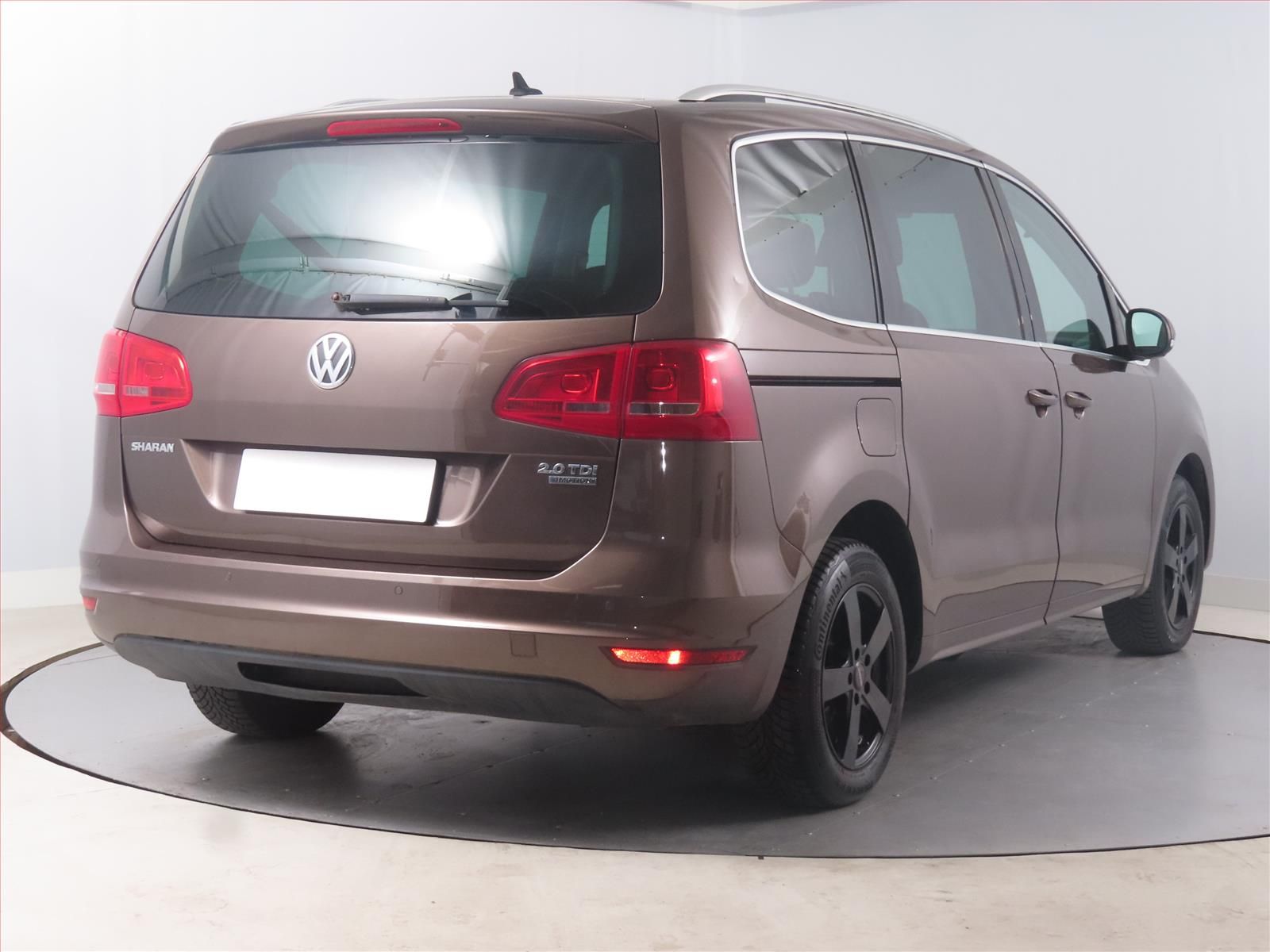 Volkswagen Sharan, 2.0 TDI, 4X4, 7 míst - fotka 5