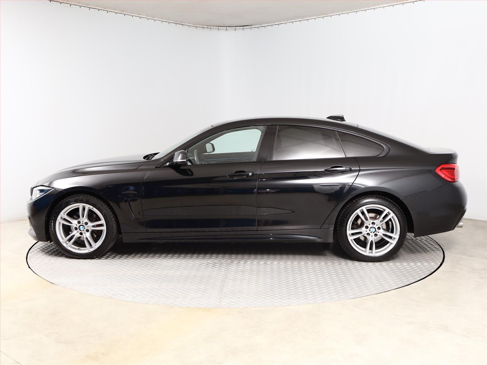 BMW Řada 4, 420d xDrive Gran Coupé - fotka 3
