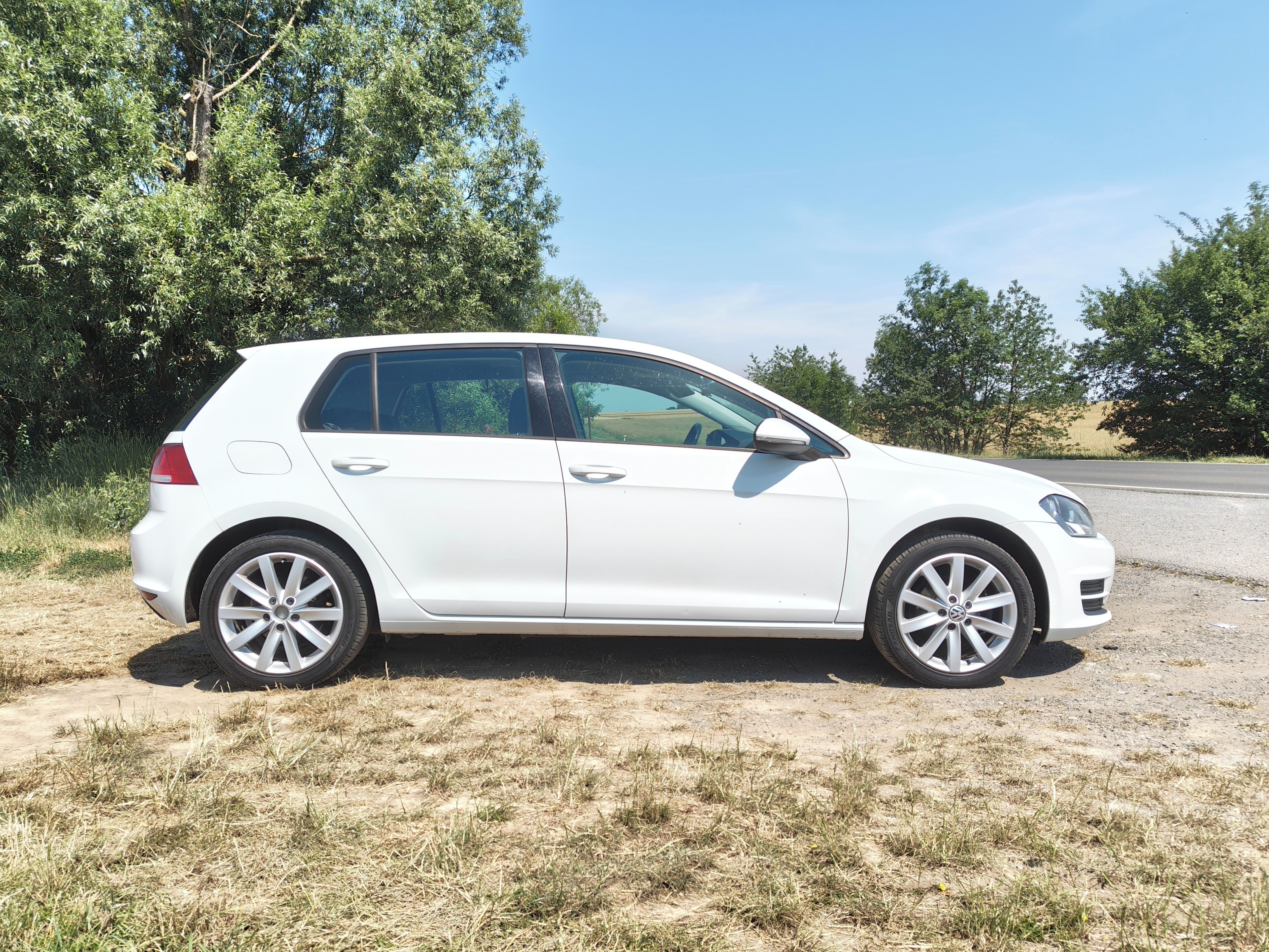 Volkswagen Golf, VW Golf 7 1.2TSI 77kW - fotka 5