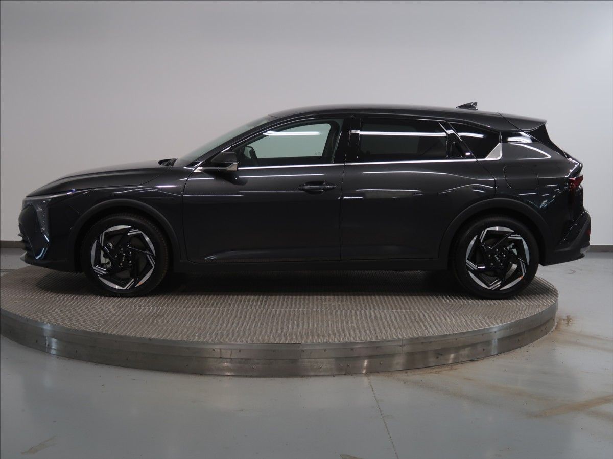 Kia K4, 1,6 T-GDI GPF 7DCT  TOP - fotka 3