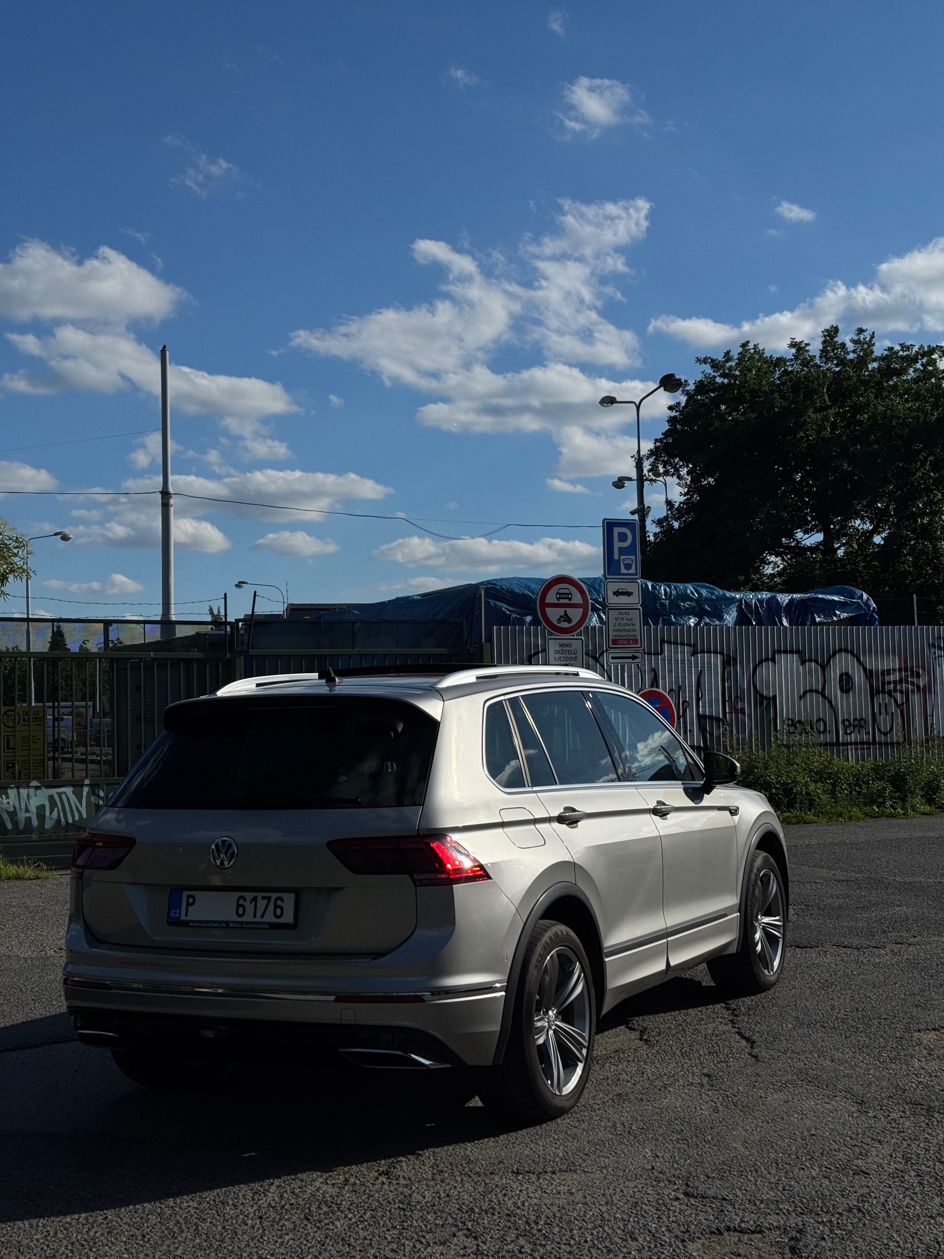 Volkswagen Tiguan, R-line 2.0TDI 176Kw DSG - fotka 5