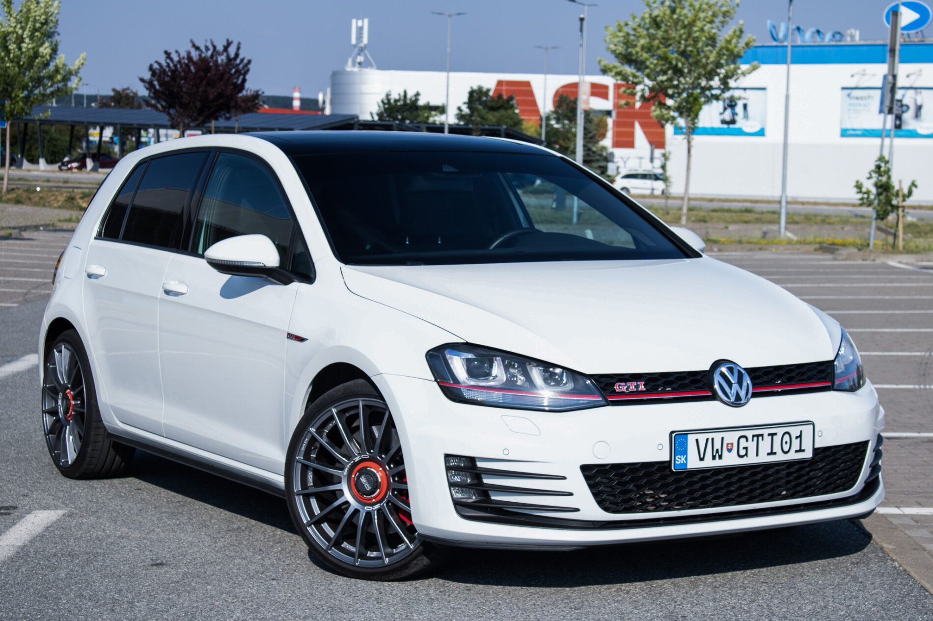 Volkswagen Golf - fotka 3