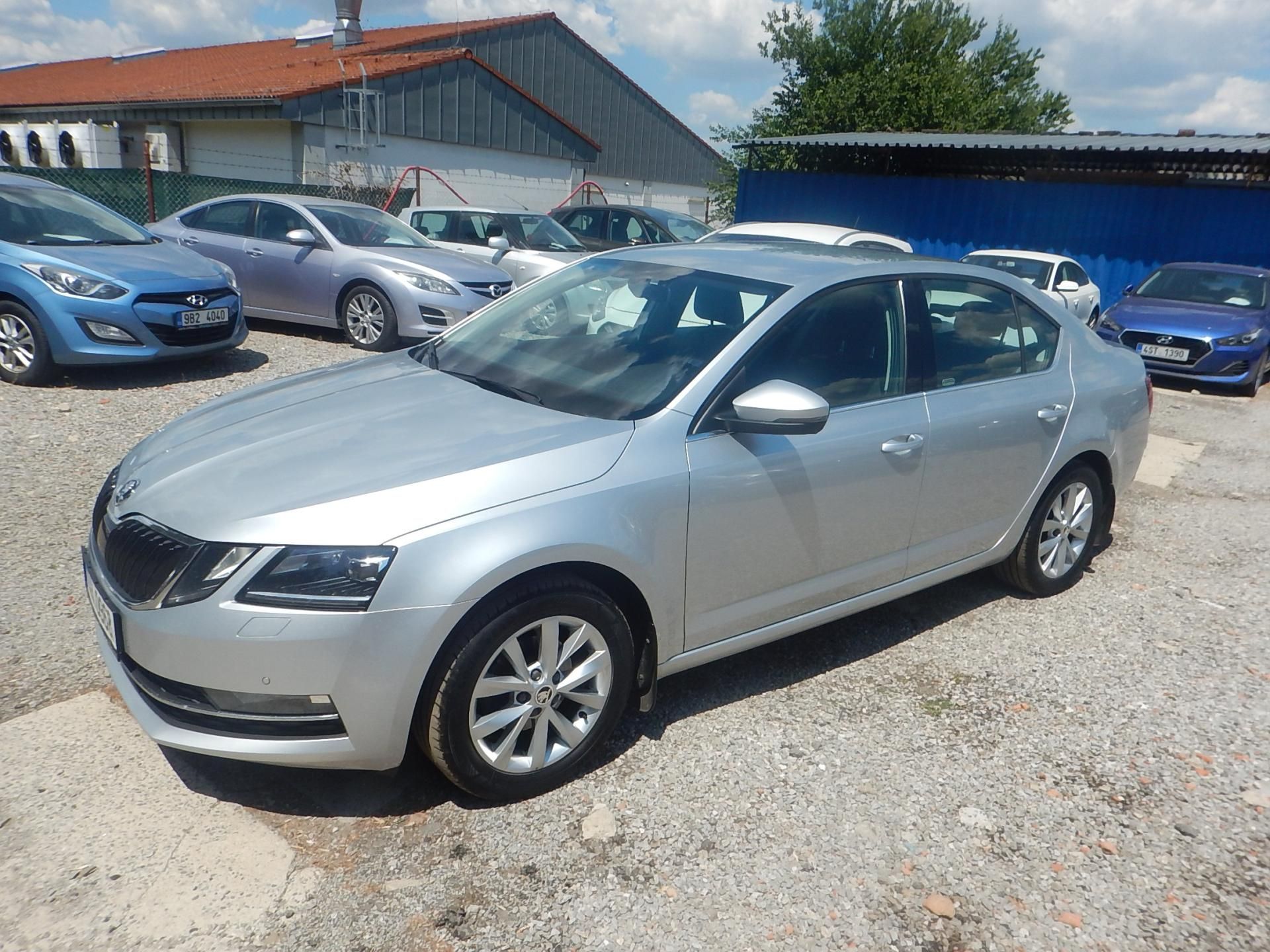 Škoda Octavia, 1.6 TDI 85 KW DSG - fotka 2