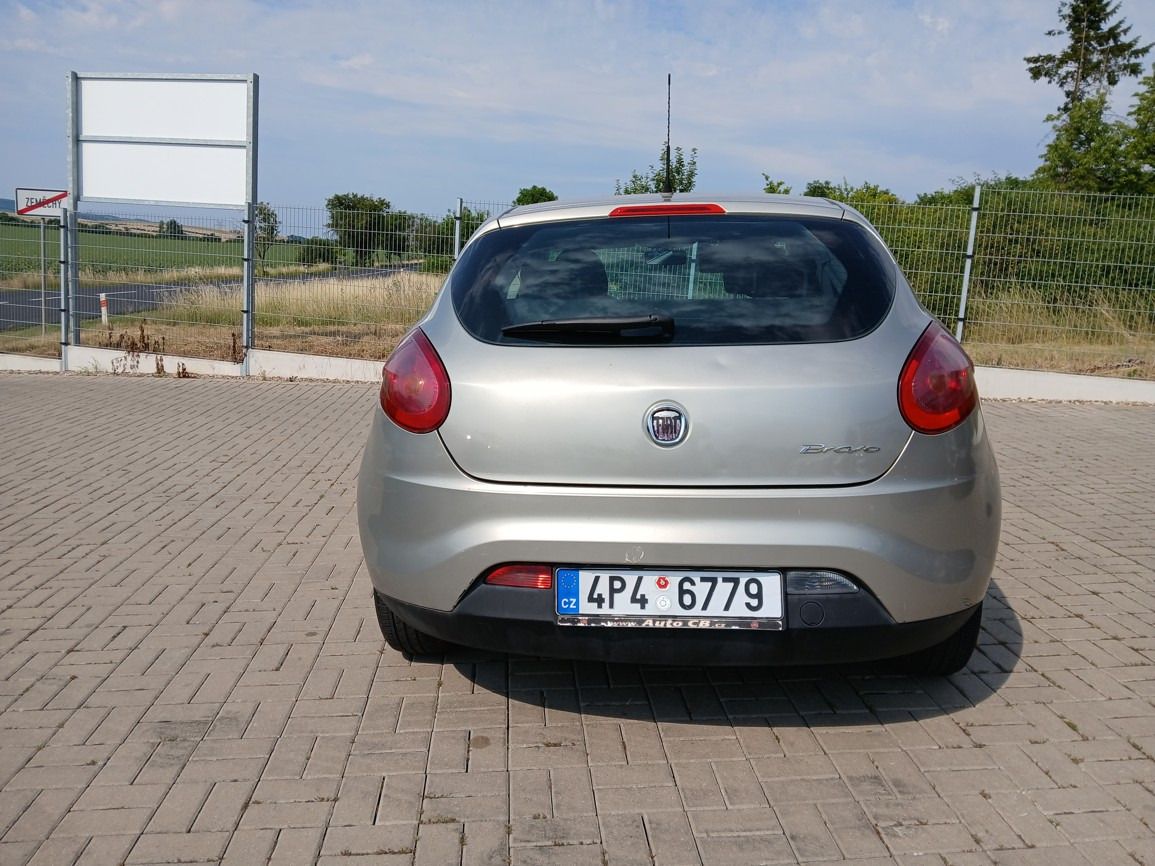 Fiat Bravo, 1,4 16V Nová TK původ ČR - fotka 4