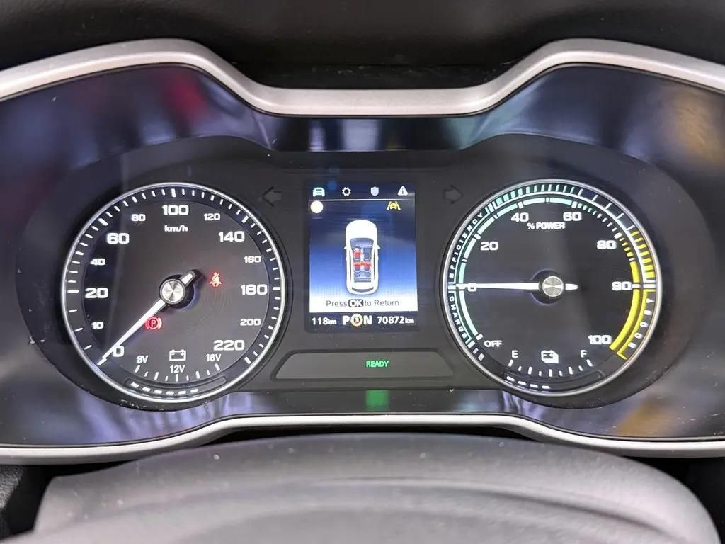MG ZS, EV 105kW 45kWh LUXURY DPH - fotka 6