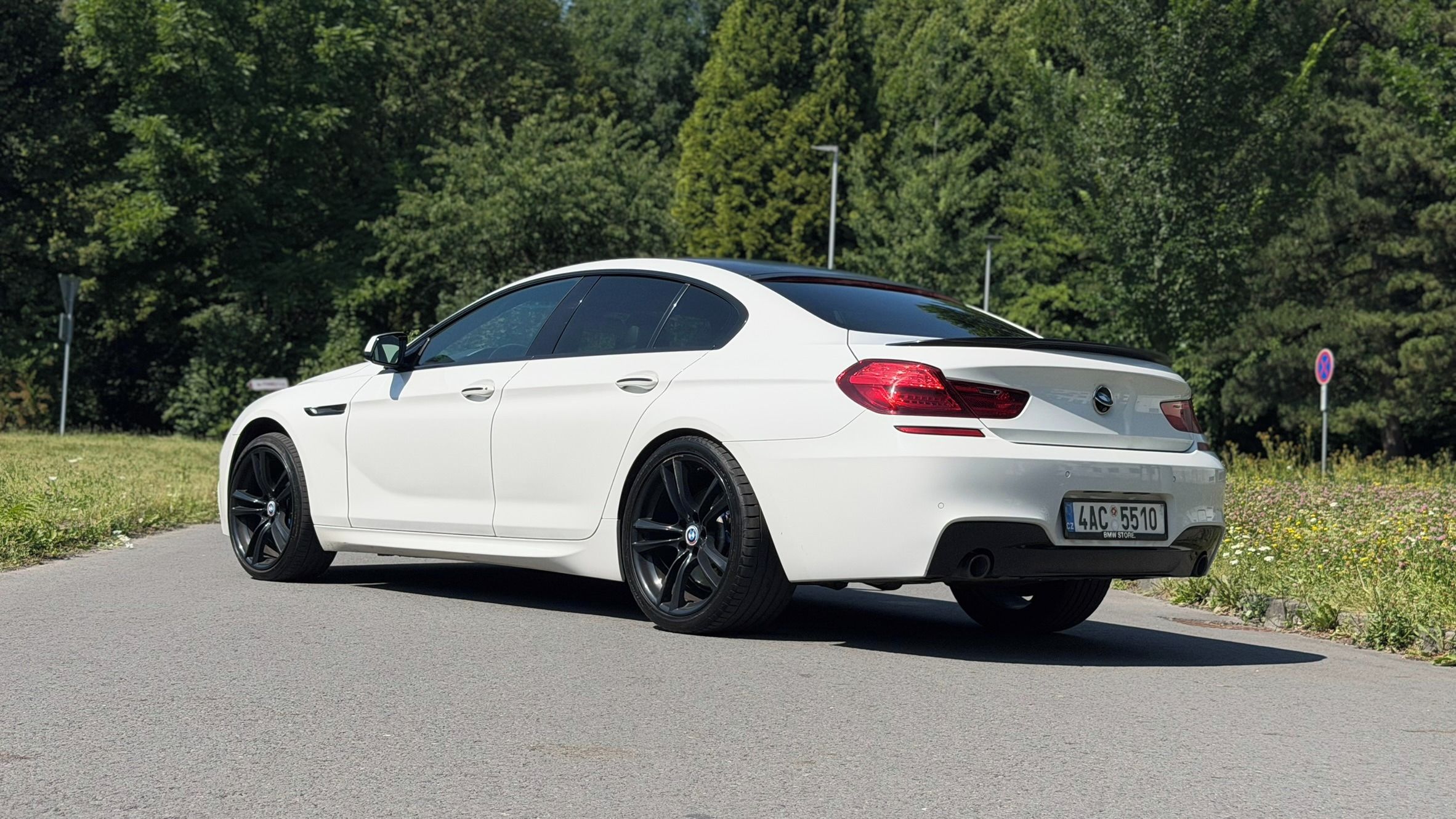 BMW Řada 6, BMW 640D xDrive F06 - fotka 2