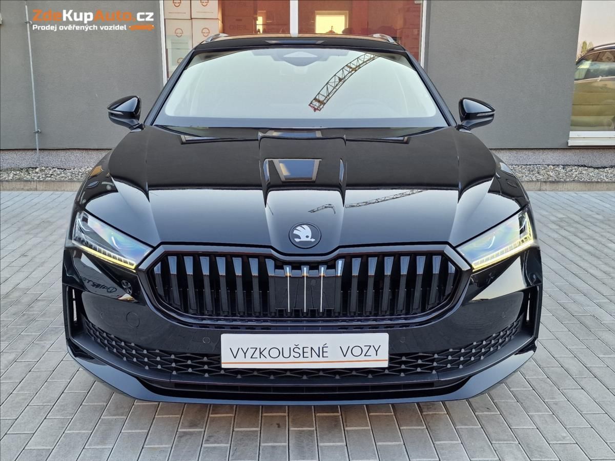 Škoda Superb, 1.5 TSI DSG 110kW L&K Combi - fotka 4