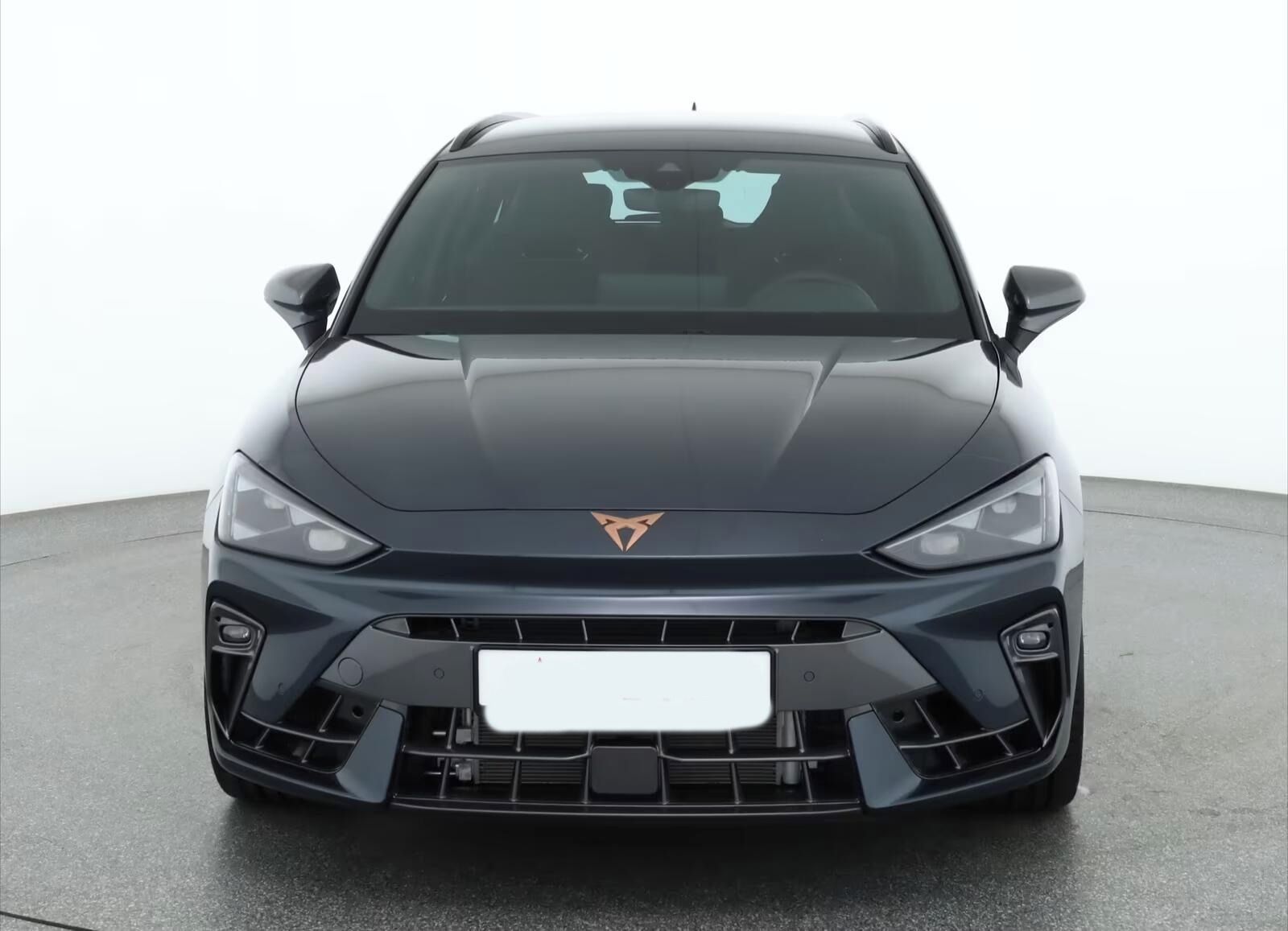 Cupra Leon, VZ 2.0 TSI DSG 4Drive *Kamera* - fotka 5