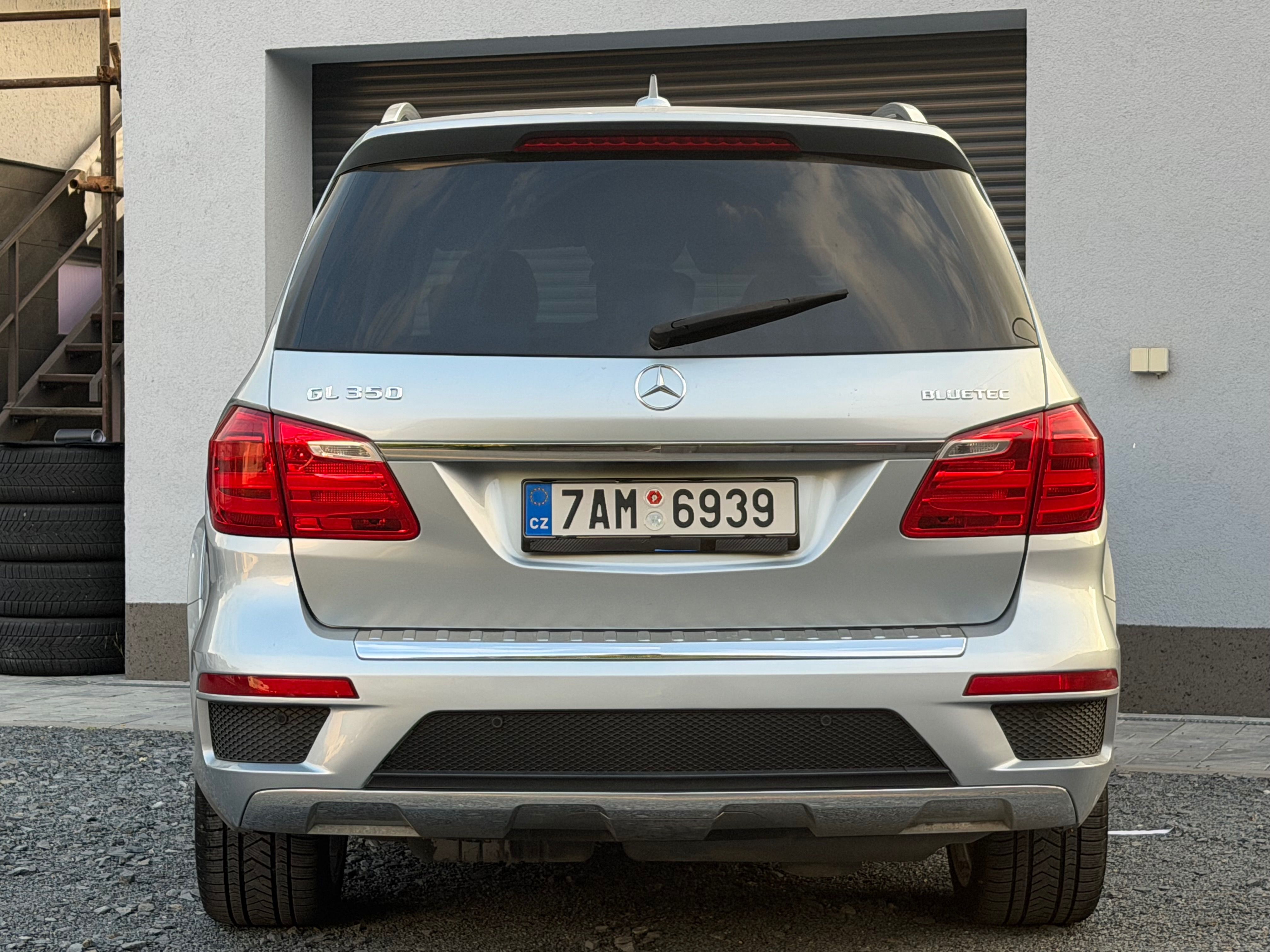 Mercedes-Benz GL, GL 350 4MATIC 7 MÍST - fotka 5