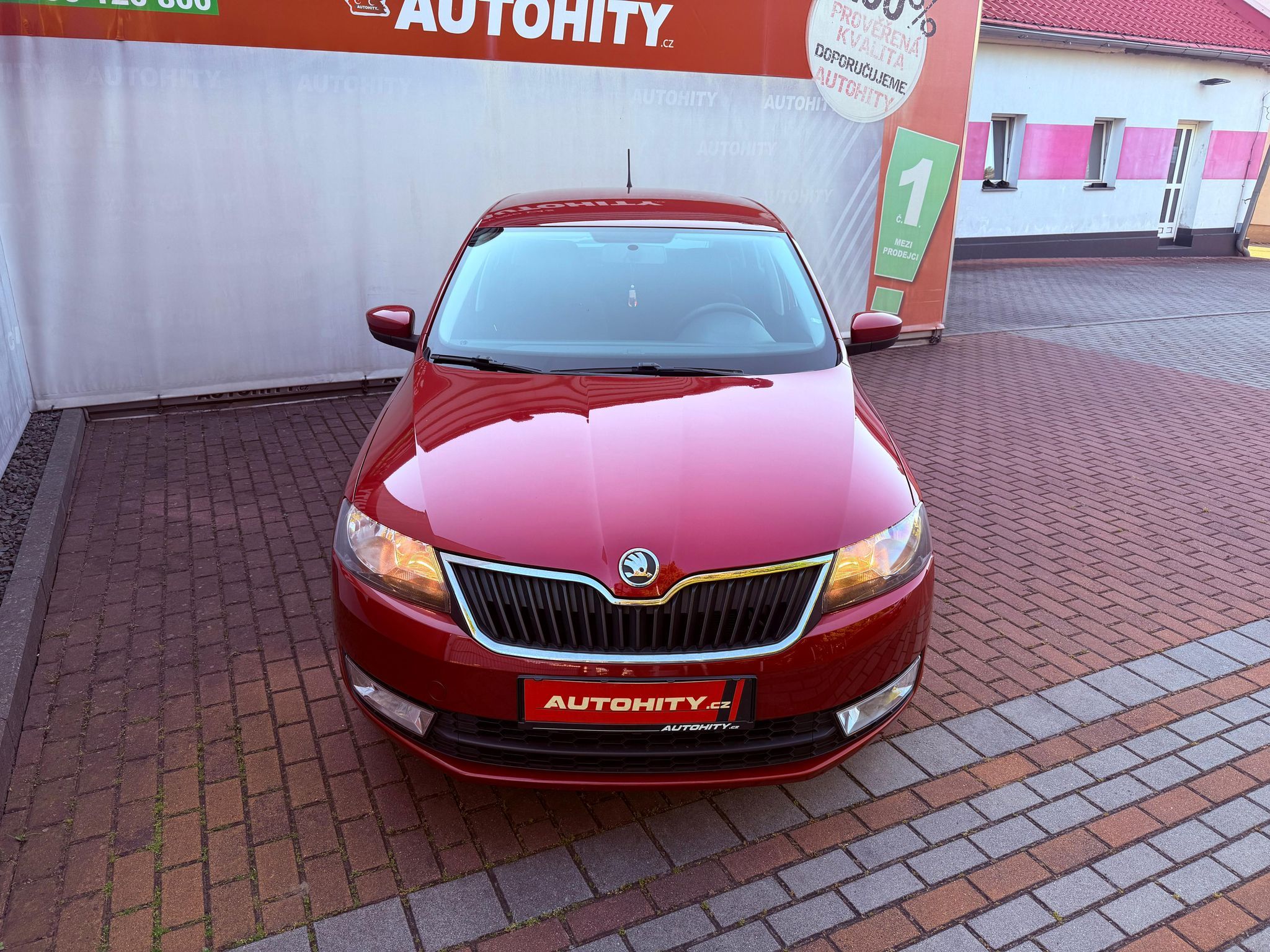 Škoda Rapid, 1.2 TSi Ambition Spaceback, Se - fotka 2