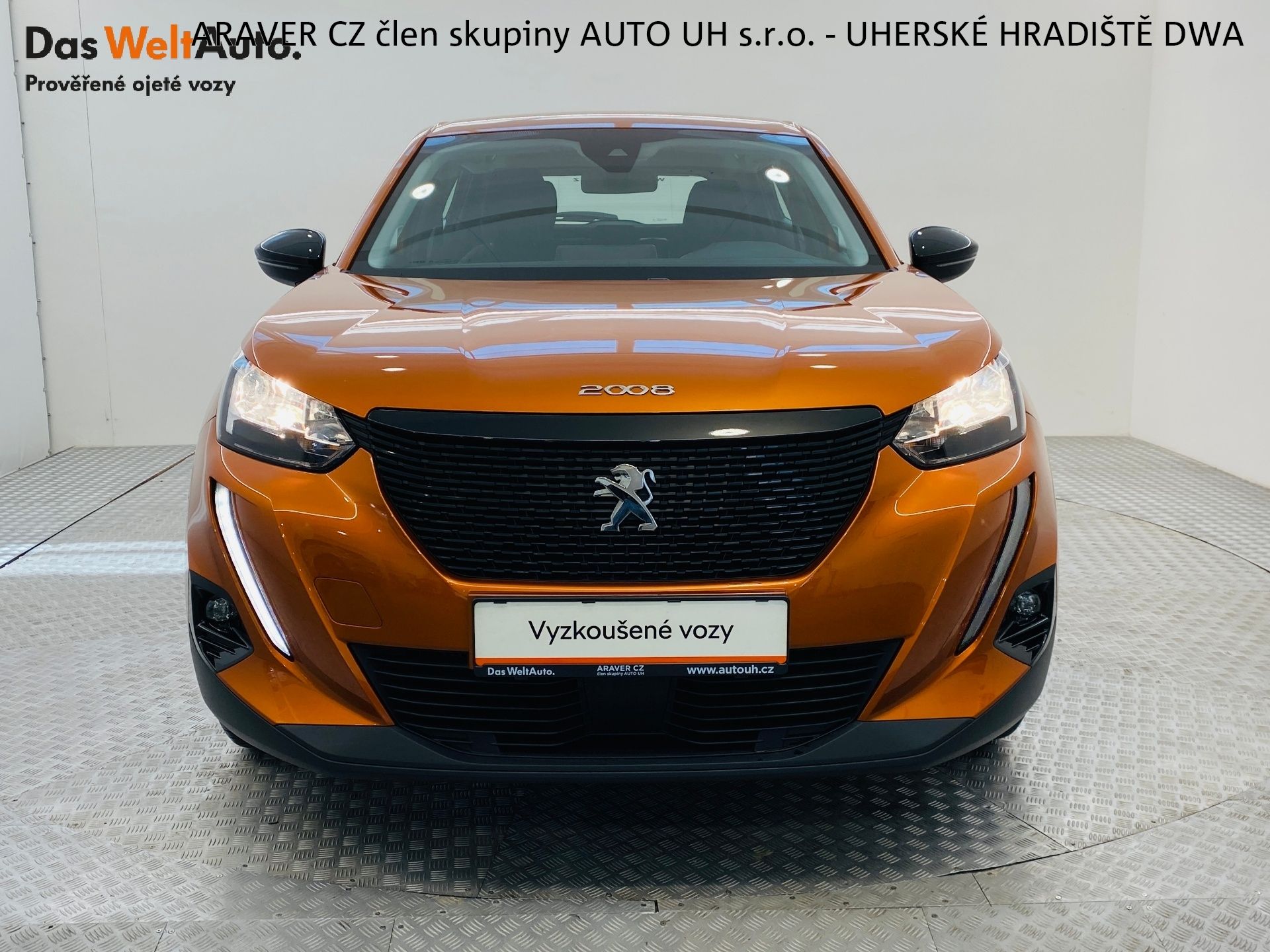 Peugeot 2008, 1.5 BlueHDi 81Kw - fotka 4