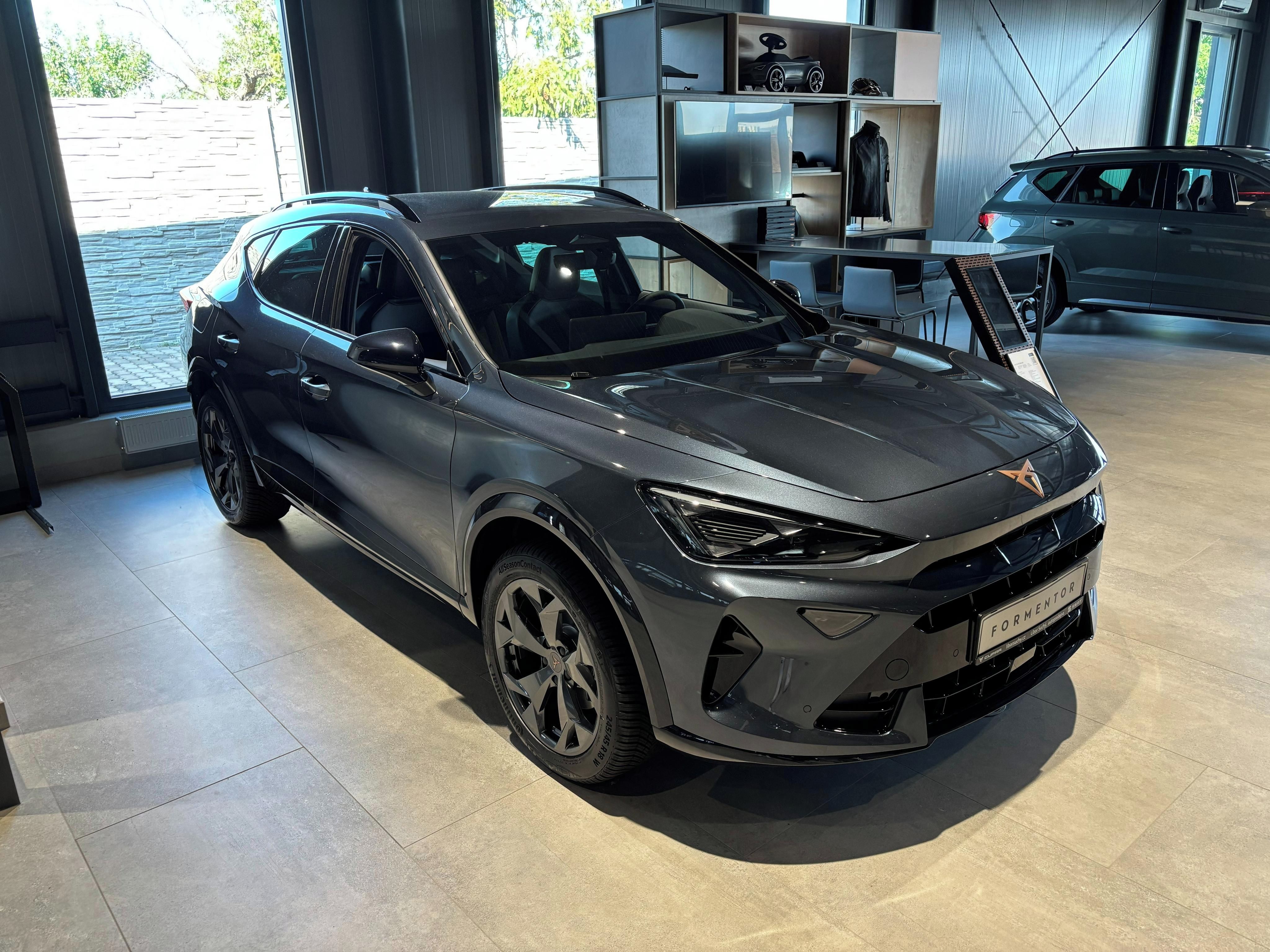 Cupra Formentor, 1.5 eTSI 150k DSG - fotka 2