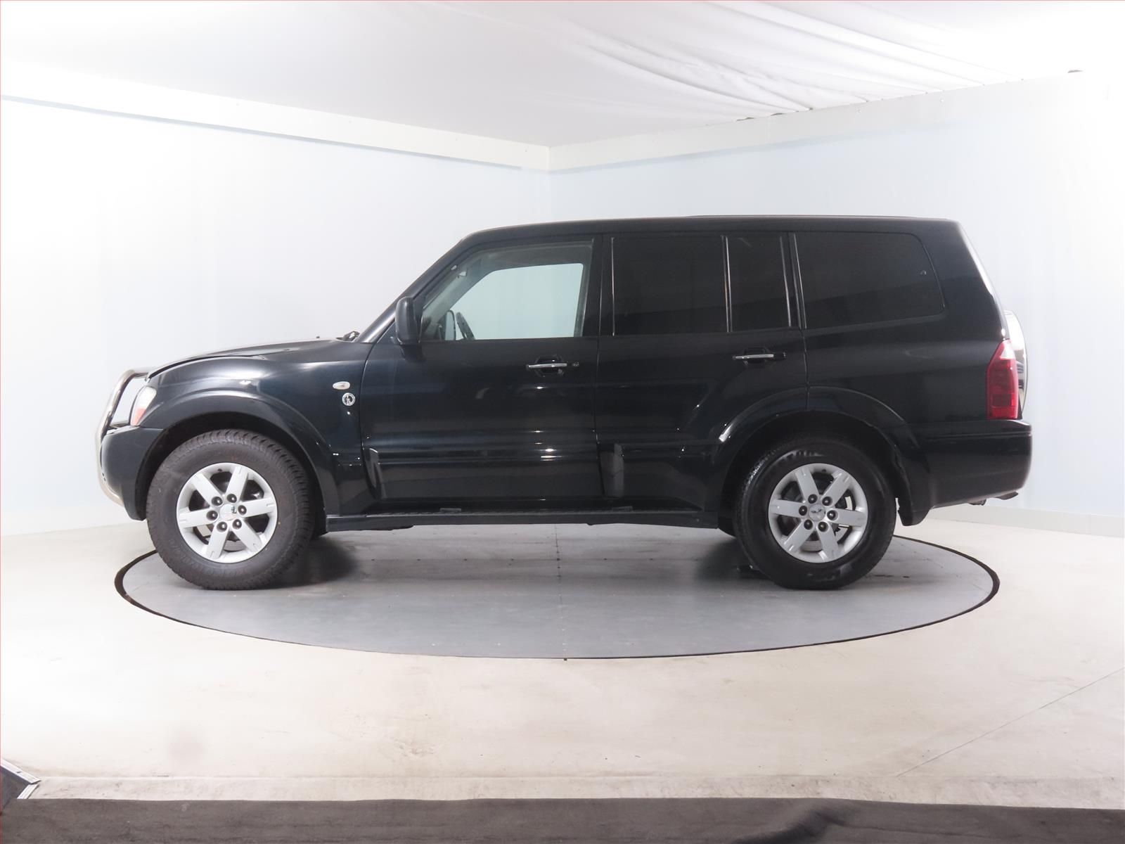 Mitsubishi Pajero, 3.2 DI-D, 4X4, Automat - fotka 3