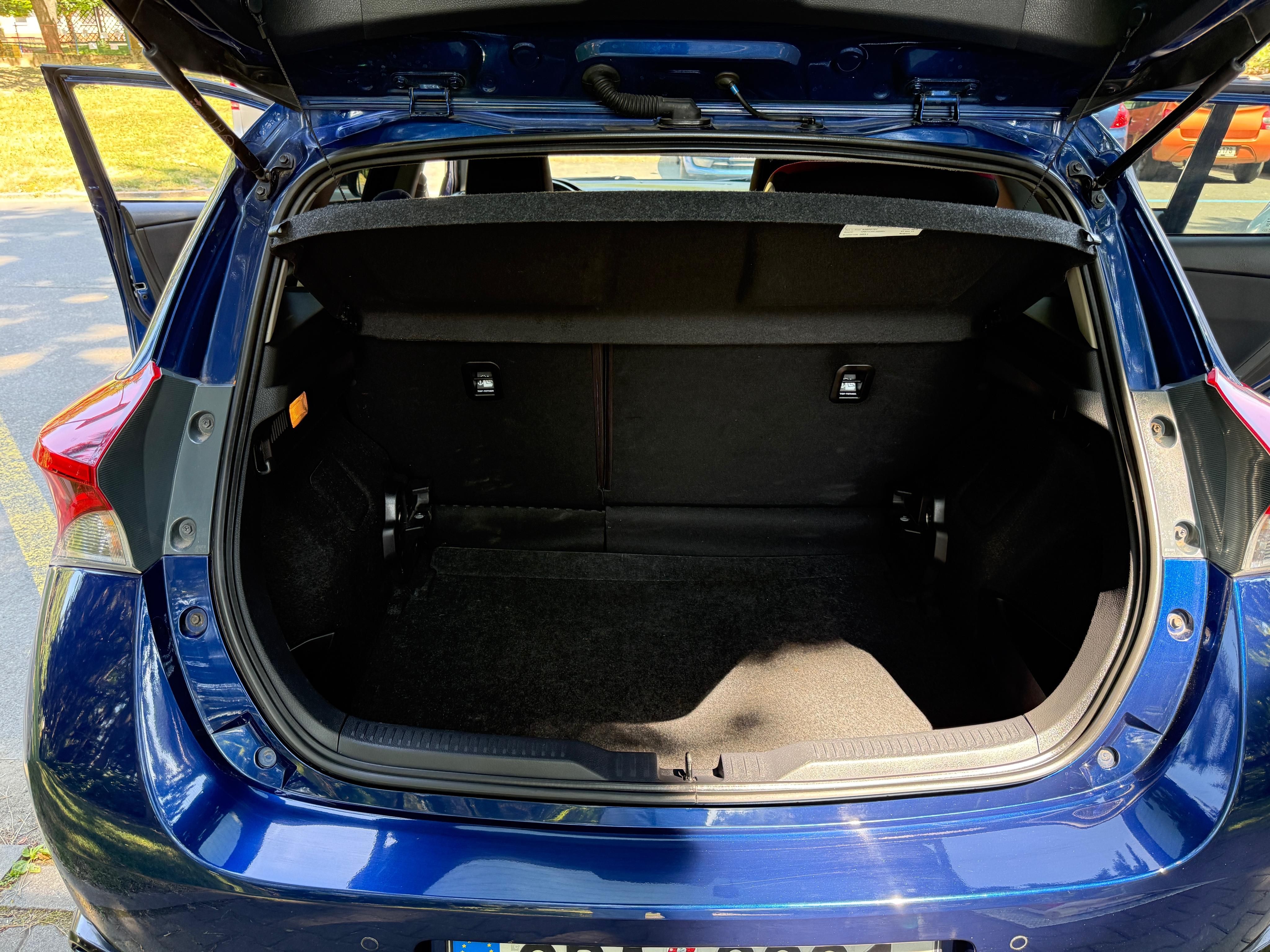 Toyota Auris, Toyota Auris 1.6 VVTI 97 kw - fotka 4