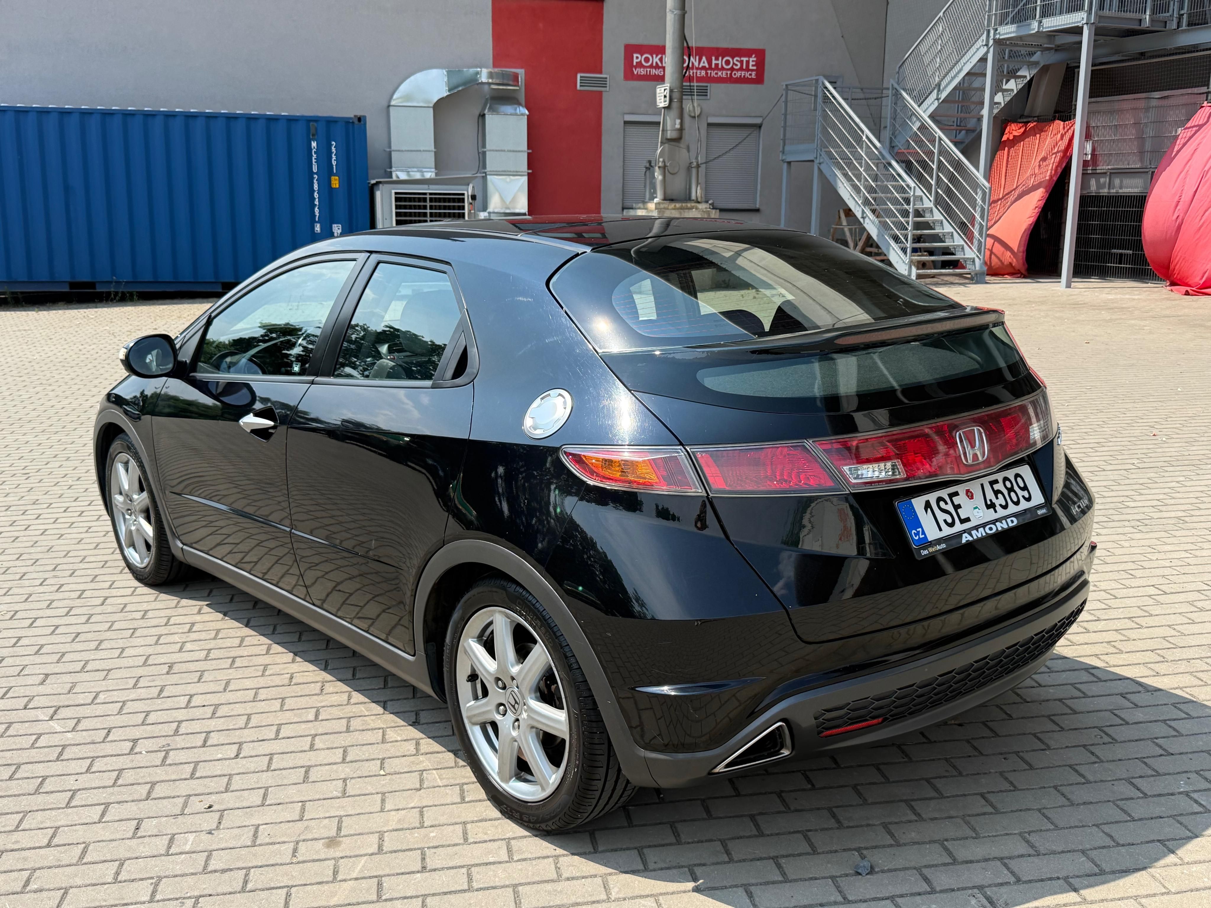 Honda Civic, 2.2CDTi 103kw, Puv ČR NOVÁ STK - fotka 3