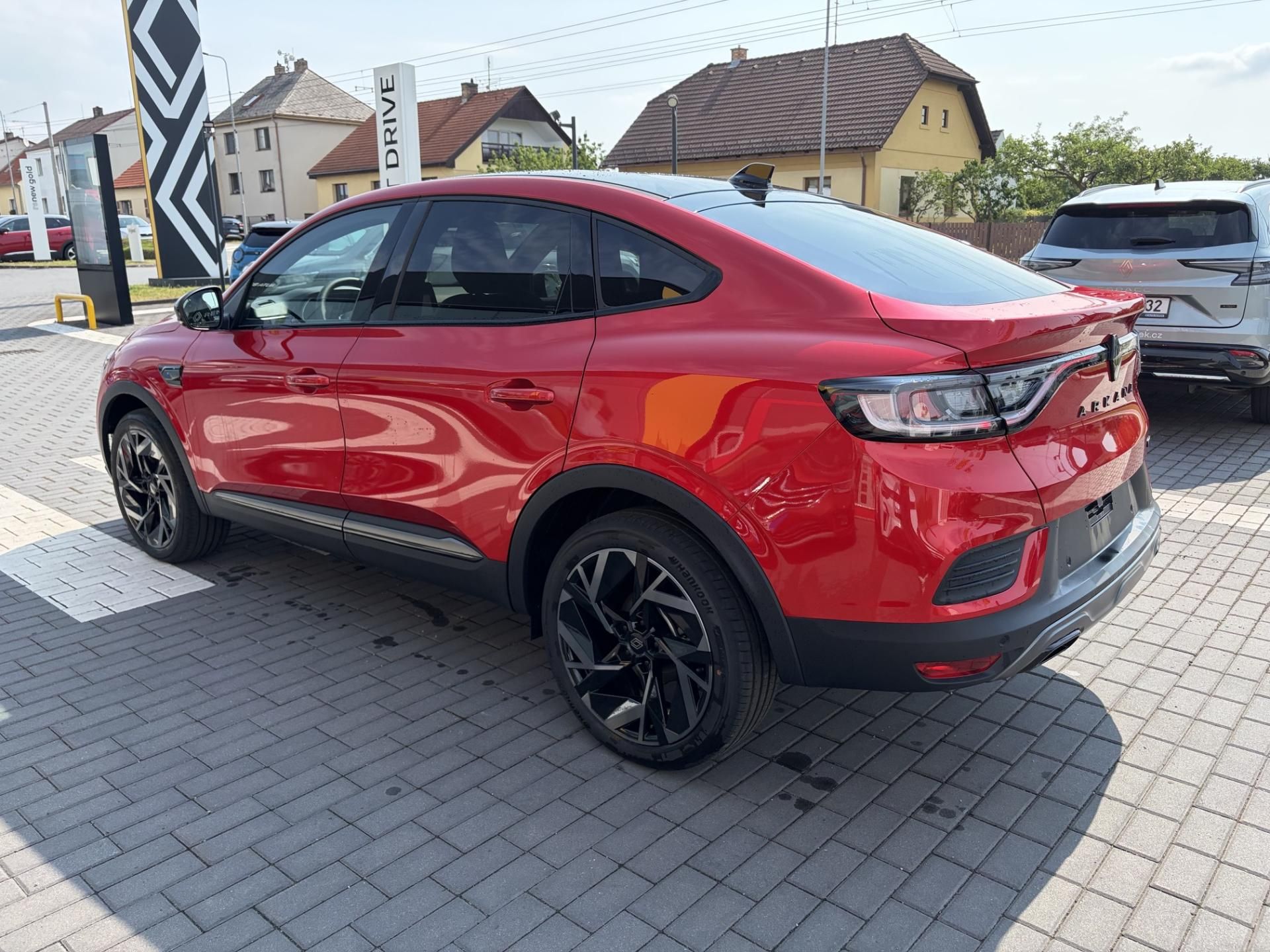Renault Arkana, esprit Alpine full hybrid E-Te - fotka 5