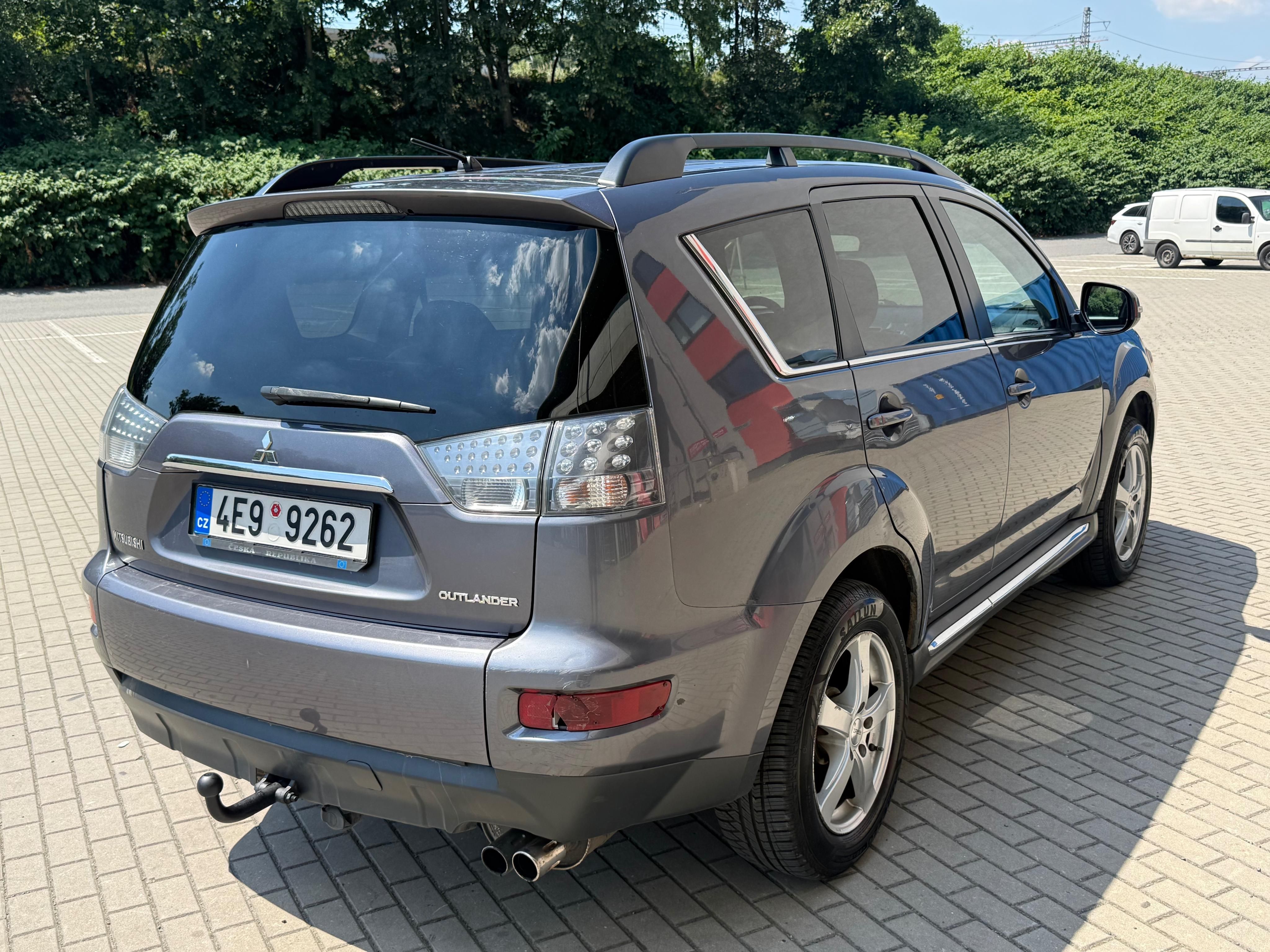Mitsubishi Outlander, 2.2 DI-D, 130kw 4x4 - fotka 5
